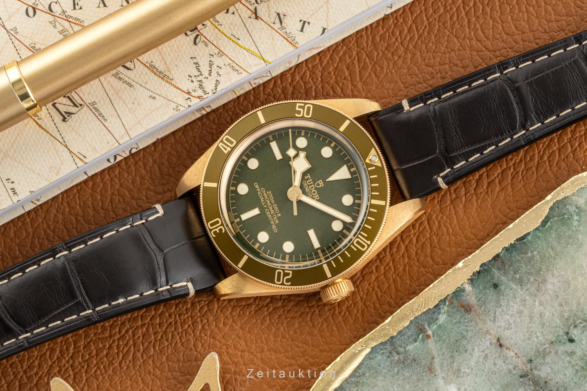 Tudor Black Bay 18 ct gold automatic men's watch 79018V LP: 17400EUR  [2305702]