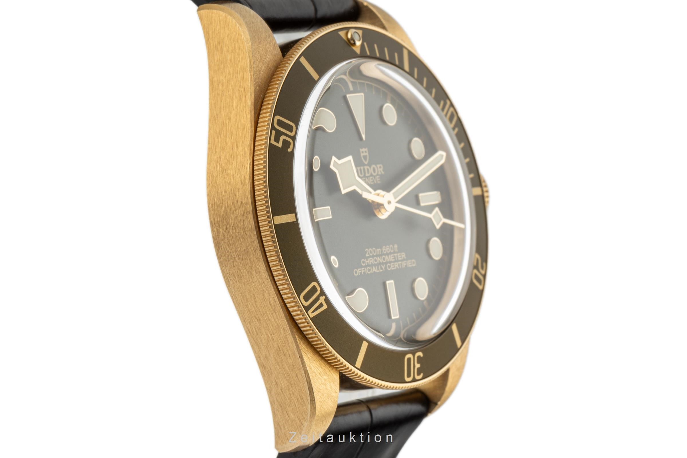 Tudor Black Bay 18 ct gold automatic men's watch 79018V LP: 17400EUR  [2305702]