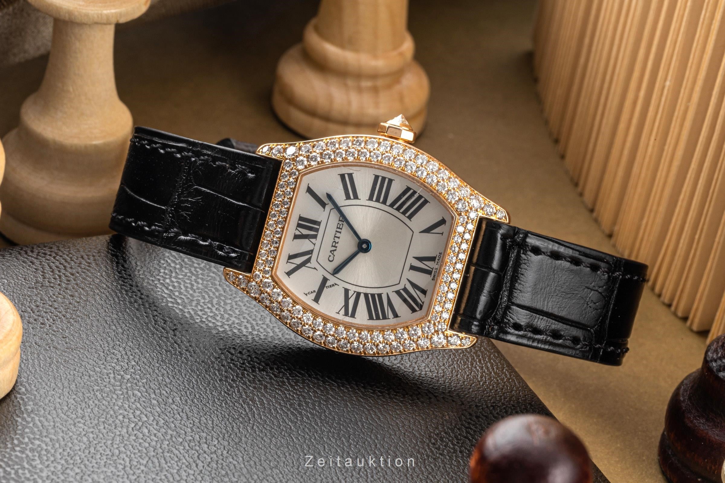 Cartier Tortue 18 ct red gold manual winding women's watch 2645 LP: 30000EUR  [2305912]