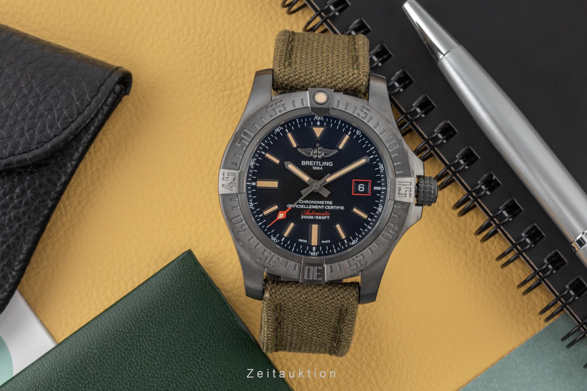 Breitling Avenger Blackbird 44 titanium automatic men's watch V1731110/BD74 LP: 4800EUR  [2400003]
