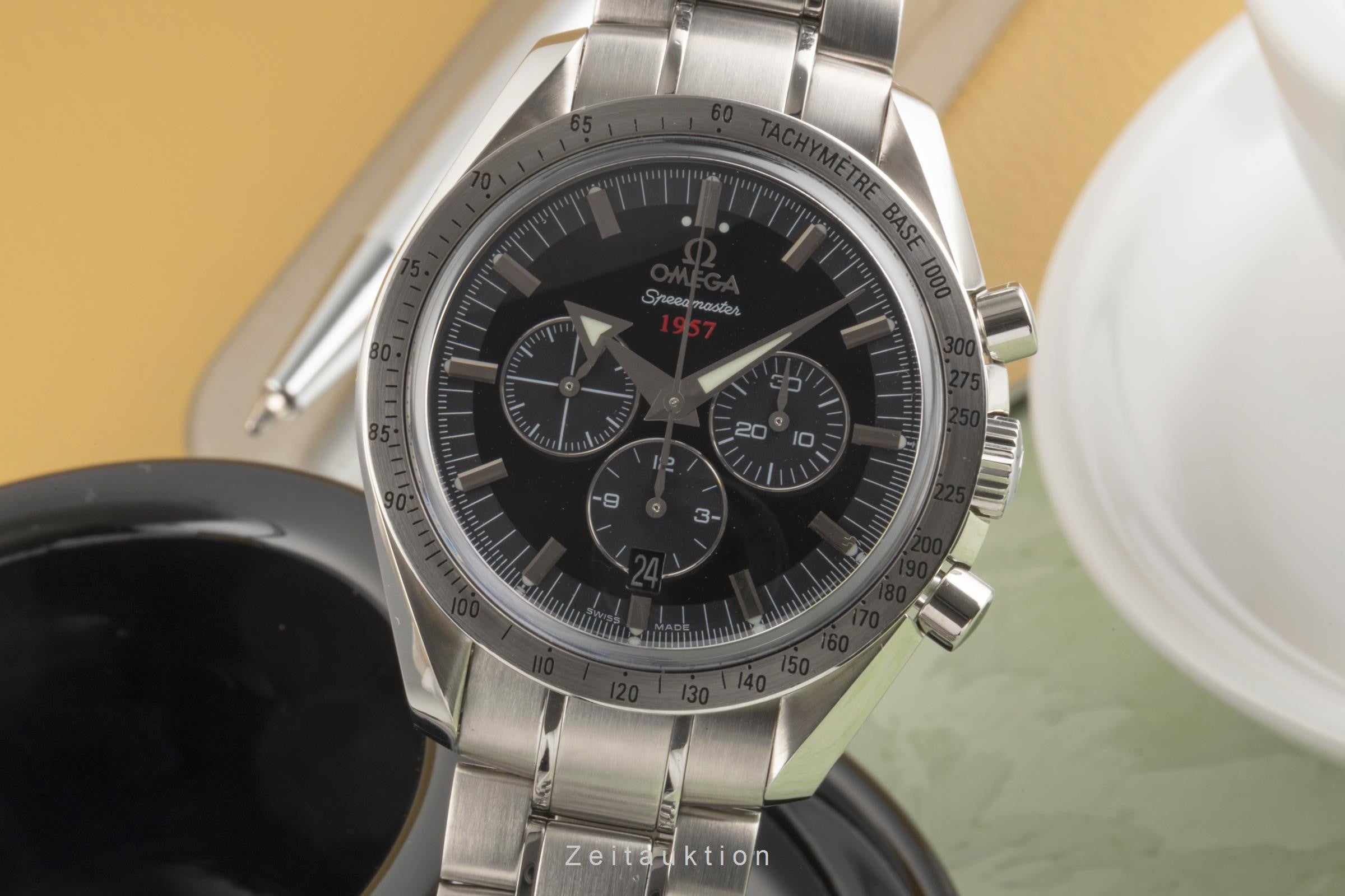 Omega Speedmaster chronograph steel automatic men's watch 321.10.42.50.01.001  [2400080]