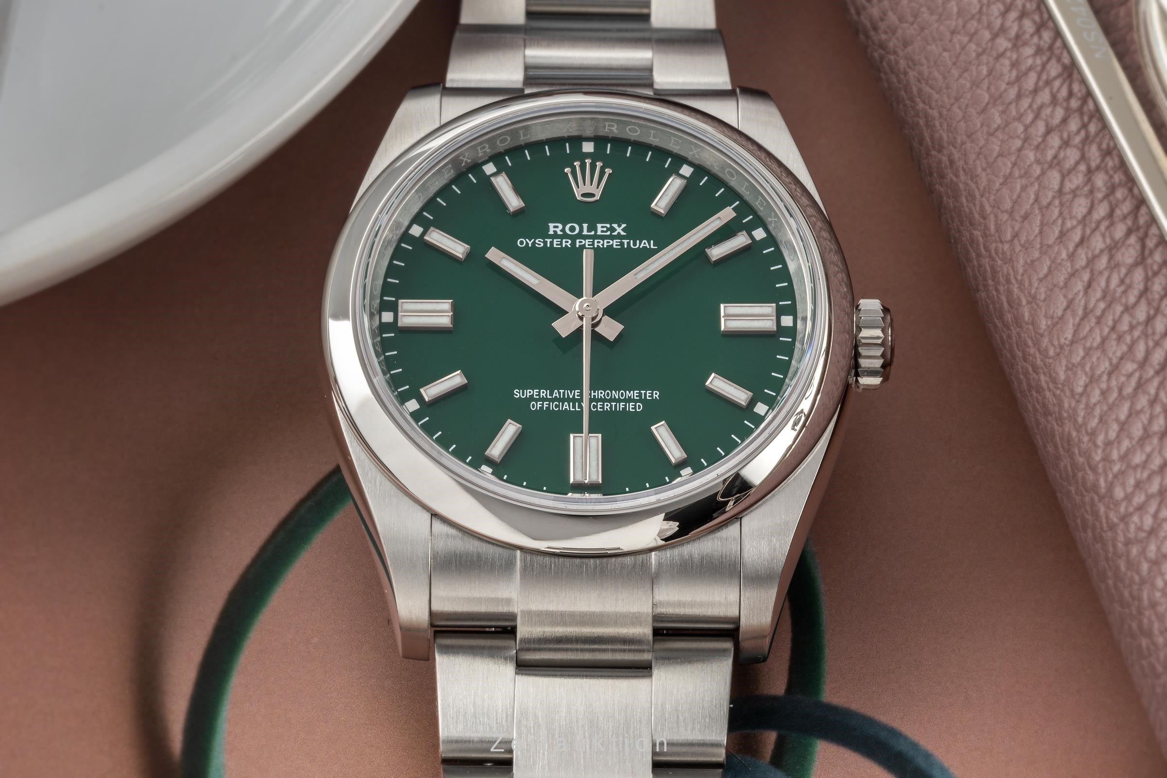 Rolex Oyster Perpetual 36 Green Dial Stahl Automatik Herrenuhr Ref. 126000 [2400123]