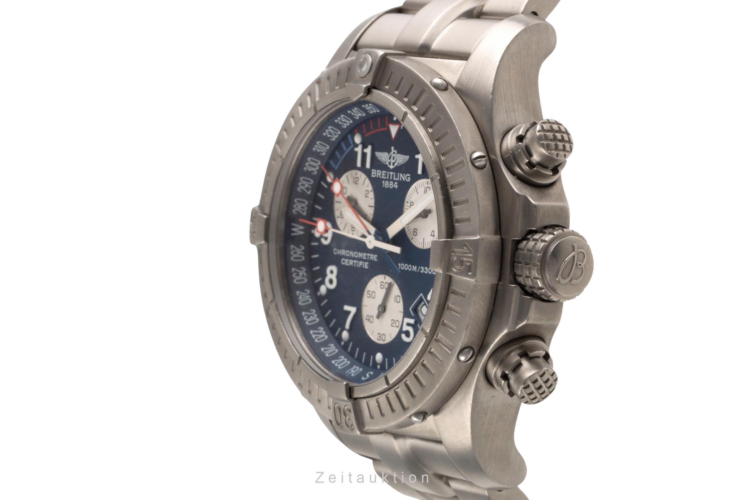 Breitling Avenger chronograph titanium quartz men's watch E73360  [2400390]