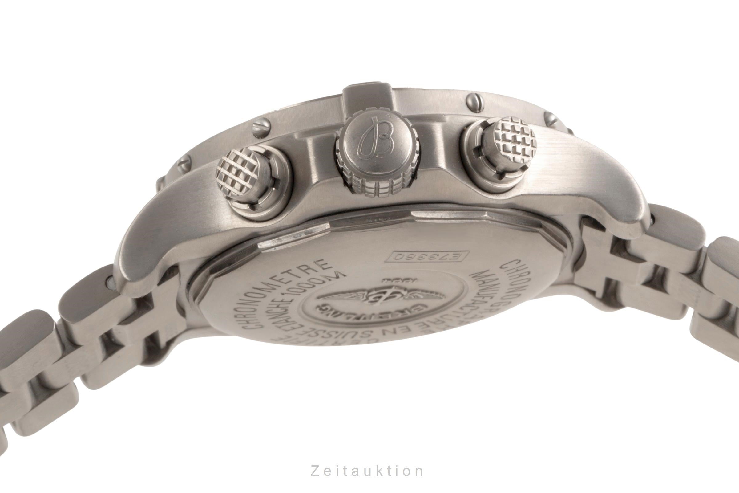 Breitling Avenger chronograph titanium quartz men's watch E73360  [2400390]