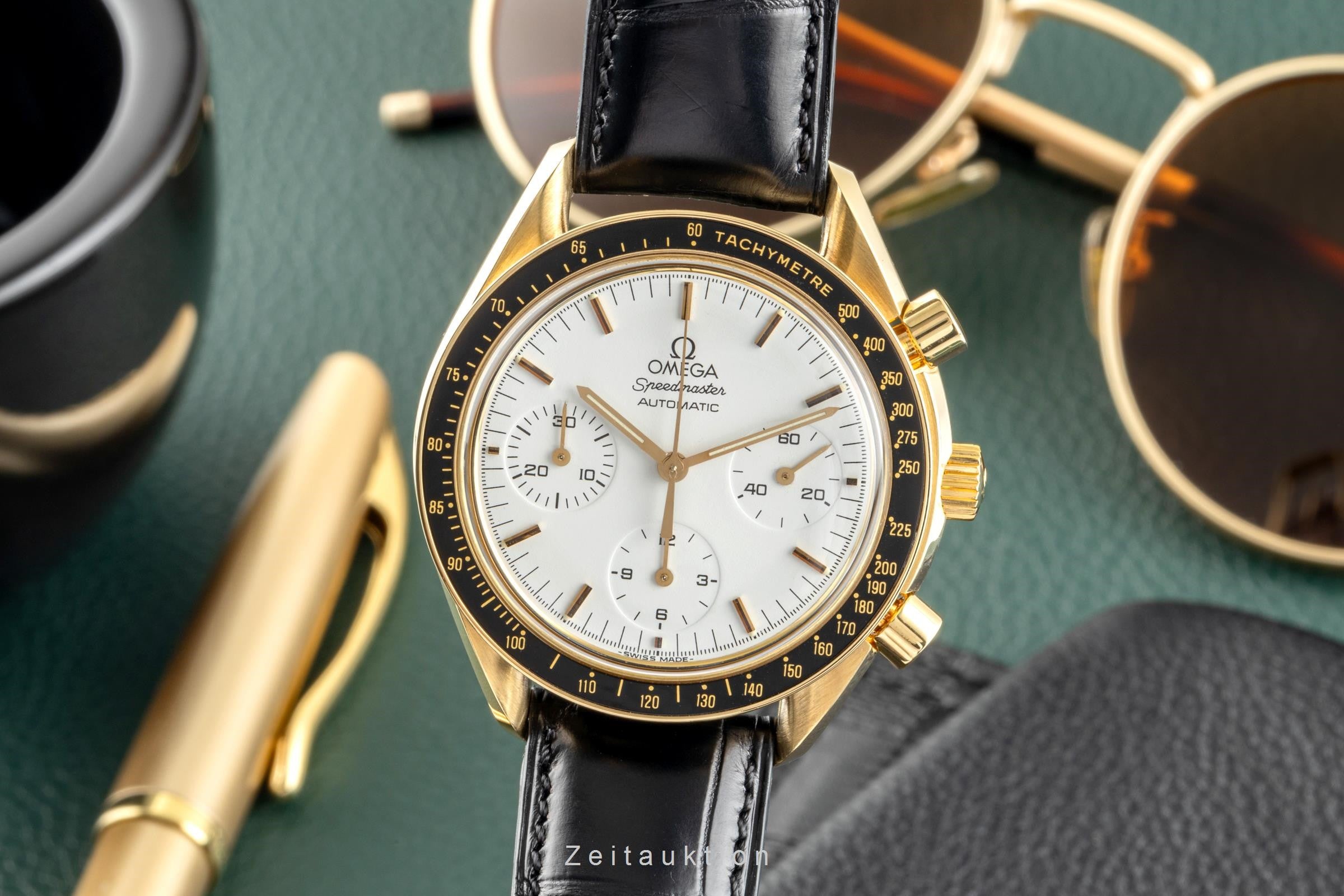 Omega Speedmaster chronograph 18 ct gold automatic men's watch 3612.20.20, 175.0032 LP: 21300EUR  [2400641]