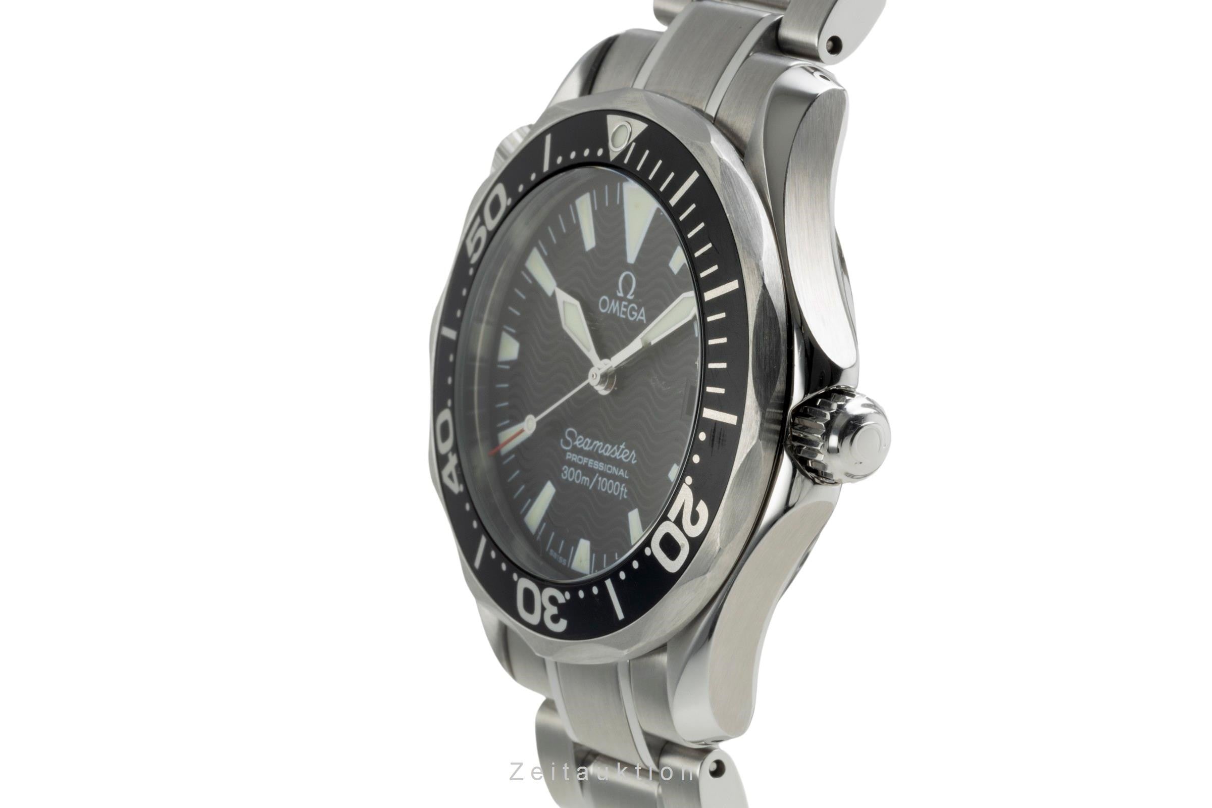 Omega Seamaster steel quartz men's watch 2262.50.00  [2401081]