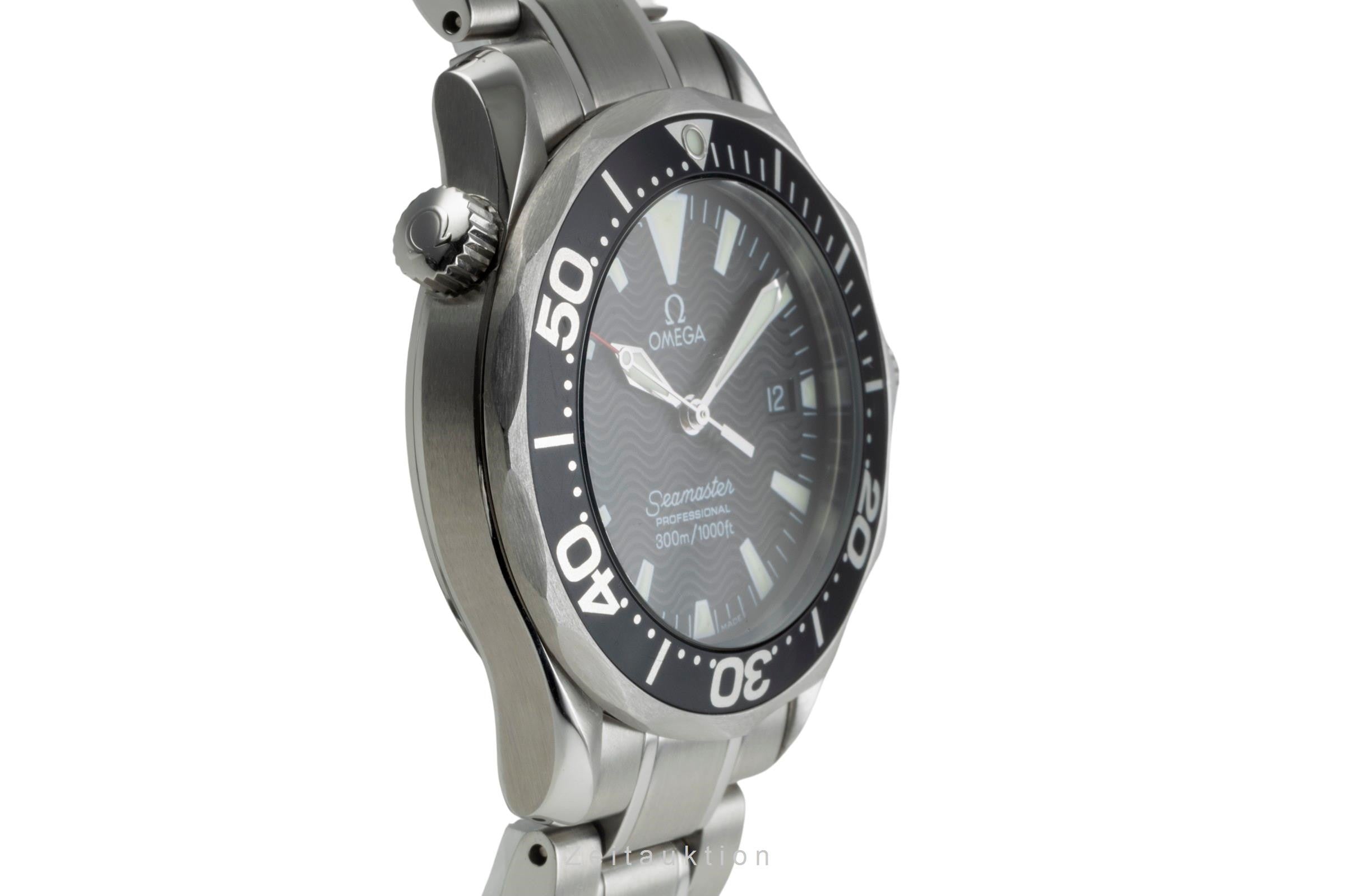 Omega Seamaster steel quartz men's watch 2262.50.00  [2401081]