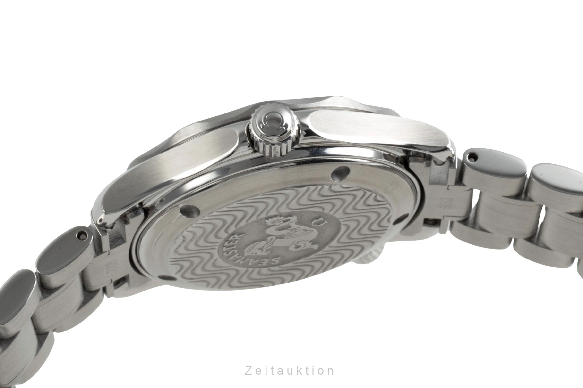 Omega Seamaster steel quartz men's watch 2262.50.00  [2401081]