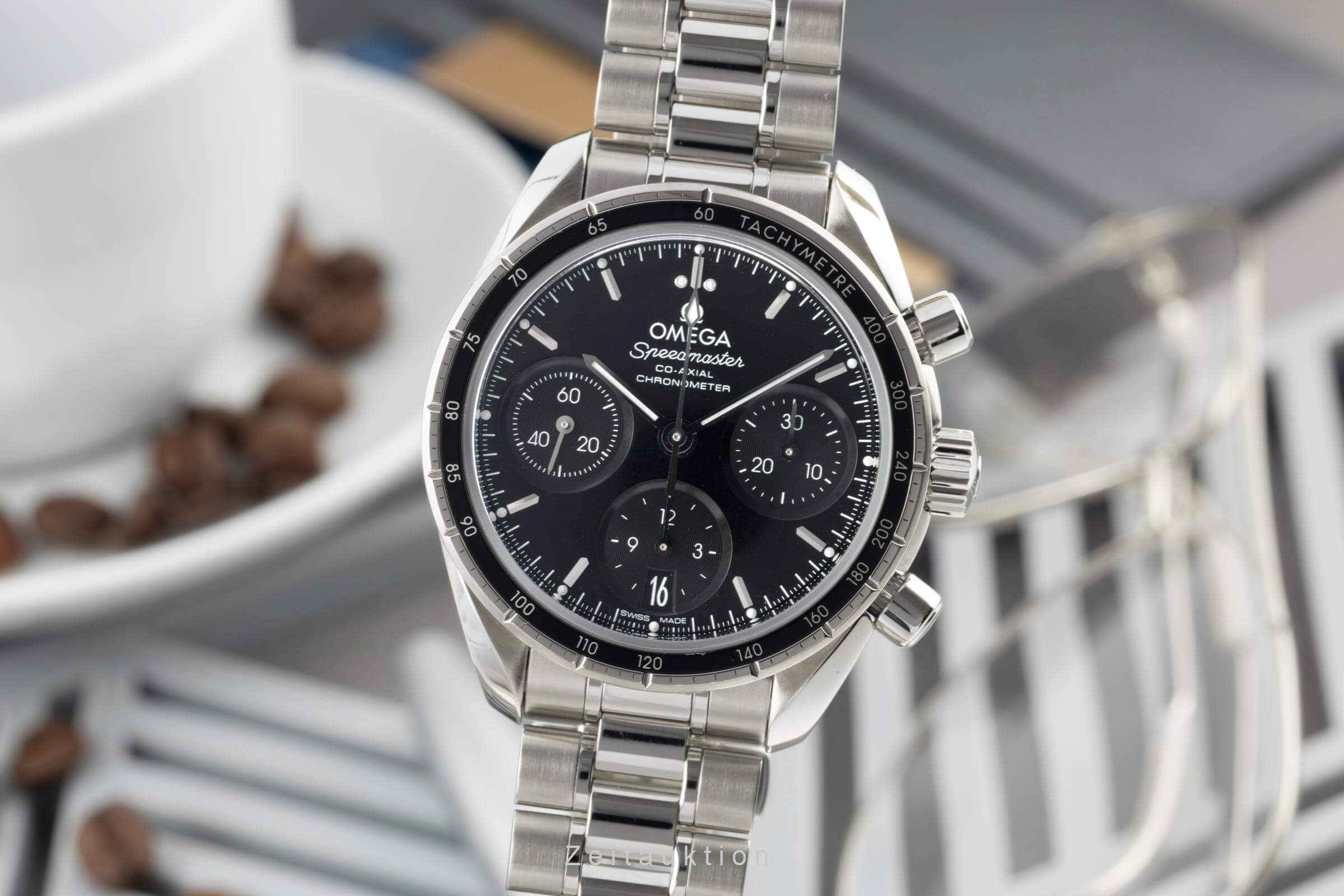 Omega Speedmaster chronograph steel automatic men's watch 324.30.38.50.01.001 LP: 6100EUR  [2401082]
