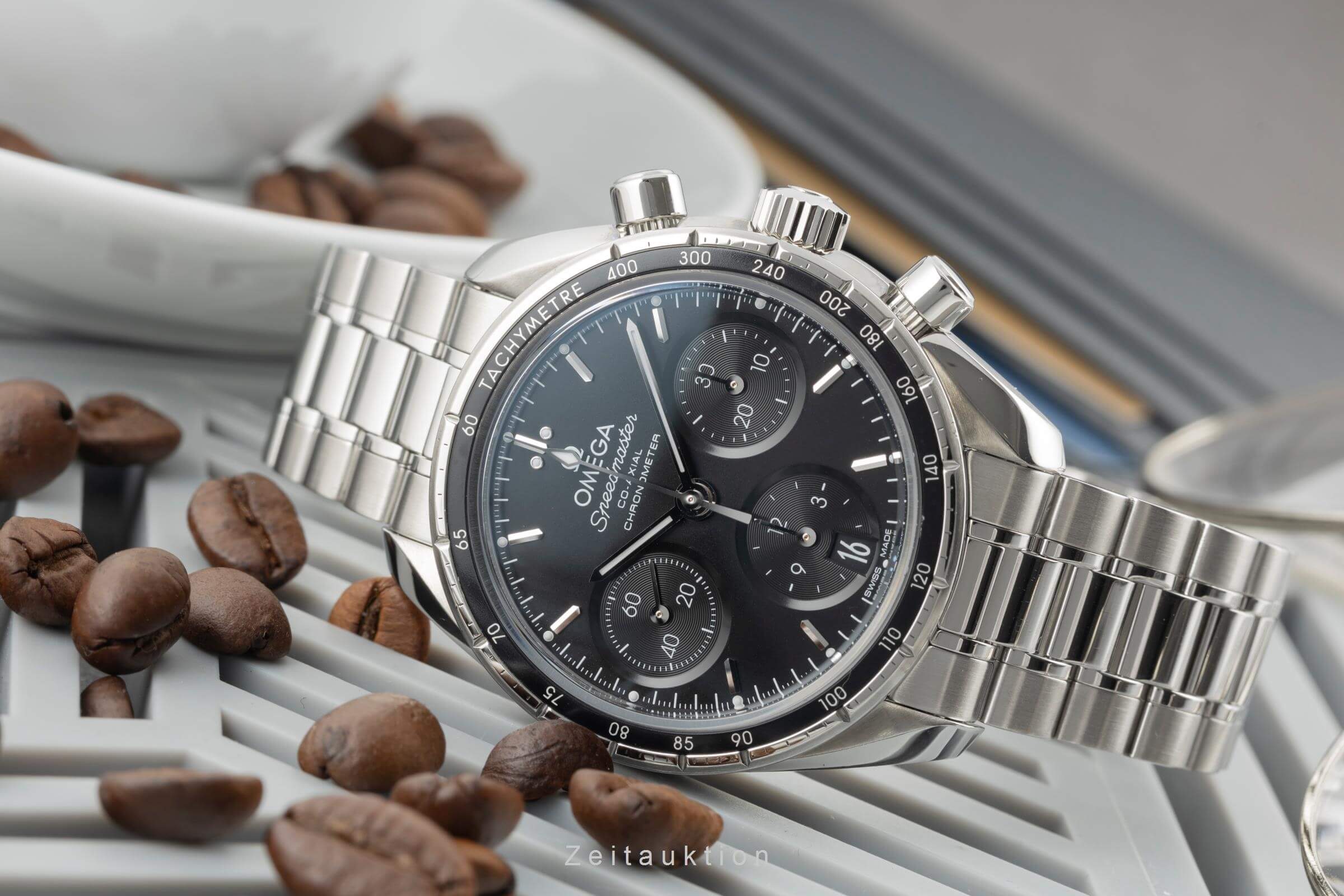 Omega Speedmaster 38 Chronograph Automatik Ref. 324.30.38.50.01.001 NP: 6100,- € [2401082]