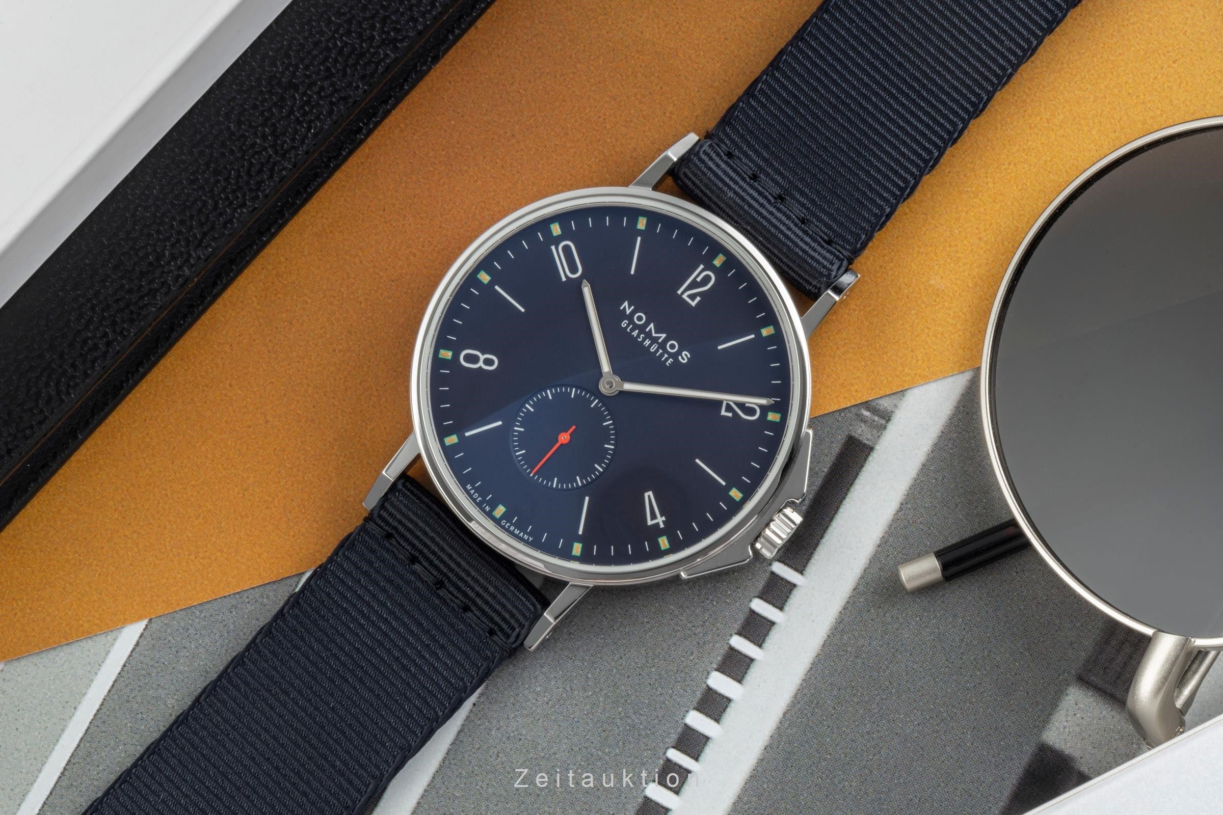 Nomos Glashütte Ahoi Atlantik Edelstahl Automatik Herrenuhr Ref. 557 NP: 3340,-€ [2401144]