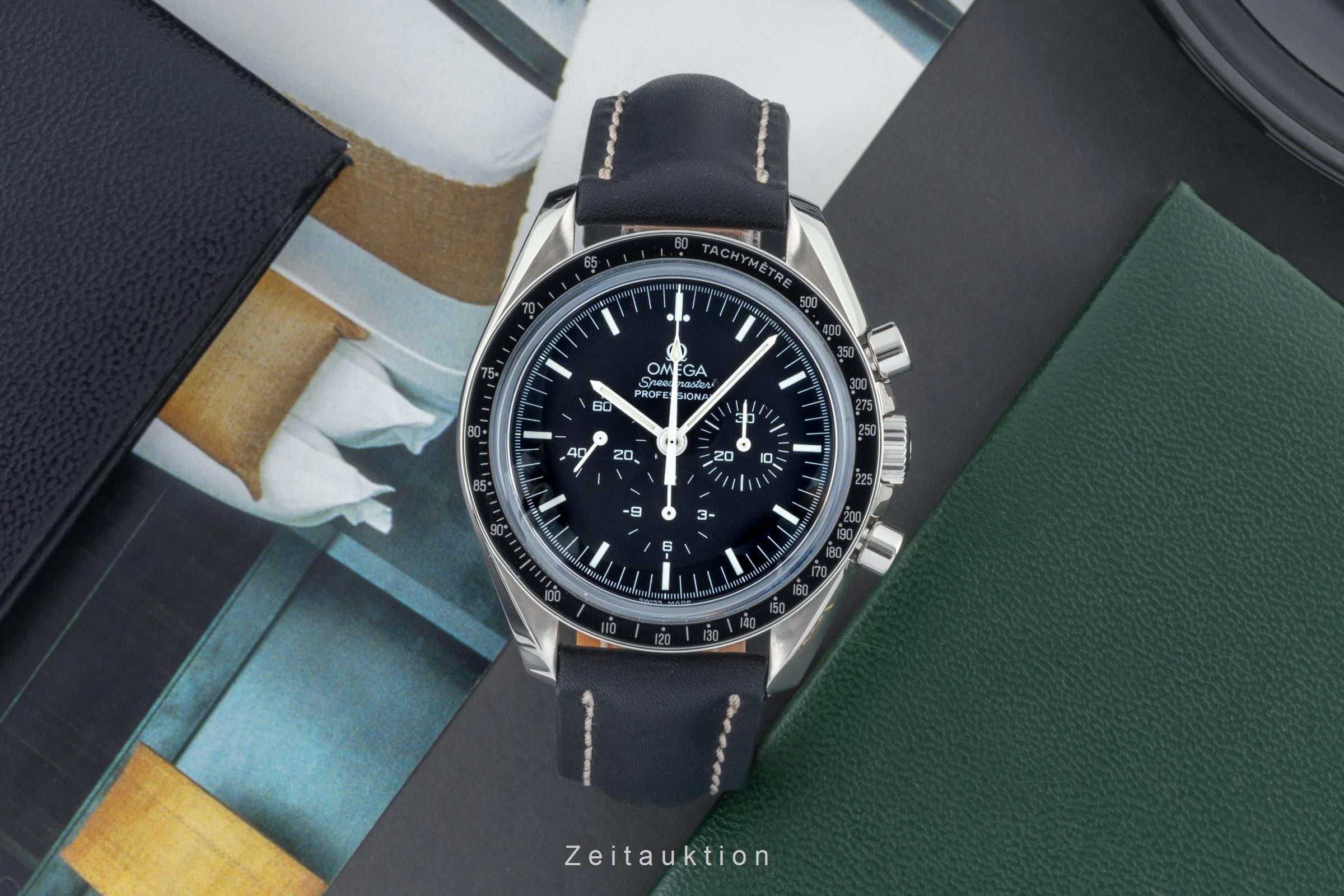 Omega Speedmaster Moonwatch chronograph steel manual winding men's watch 3573.50.00  [2401236]