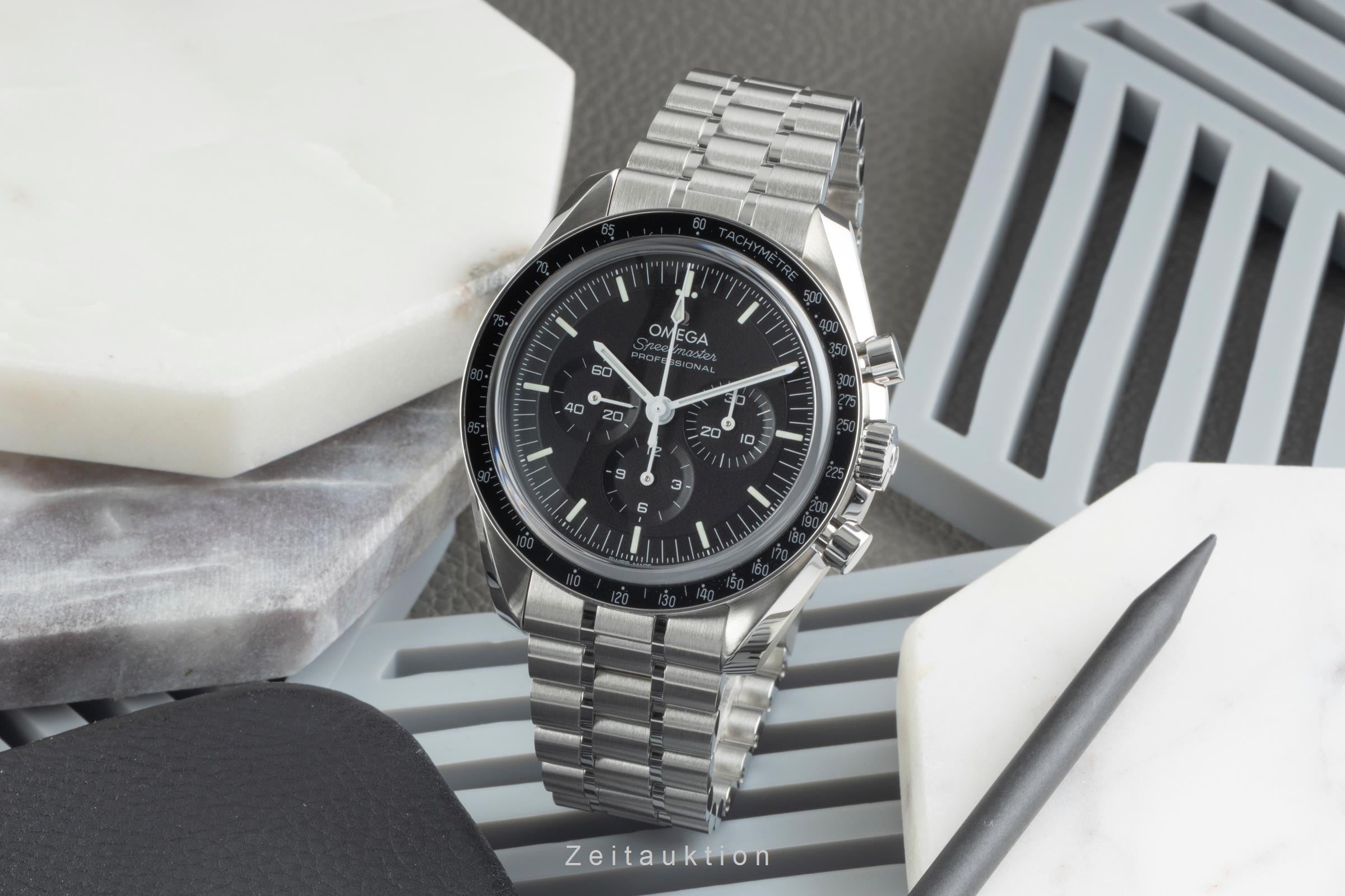 Omega Speedmaster Moonwatch cronografo acciaio carica manuale orologio da uomo 310.30.42.50.01.002 LP: 8700EUR  [2401440]