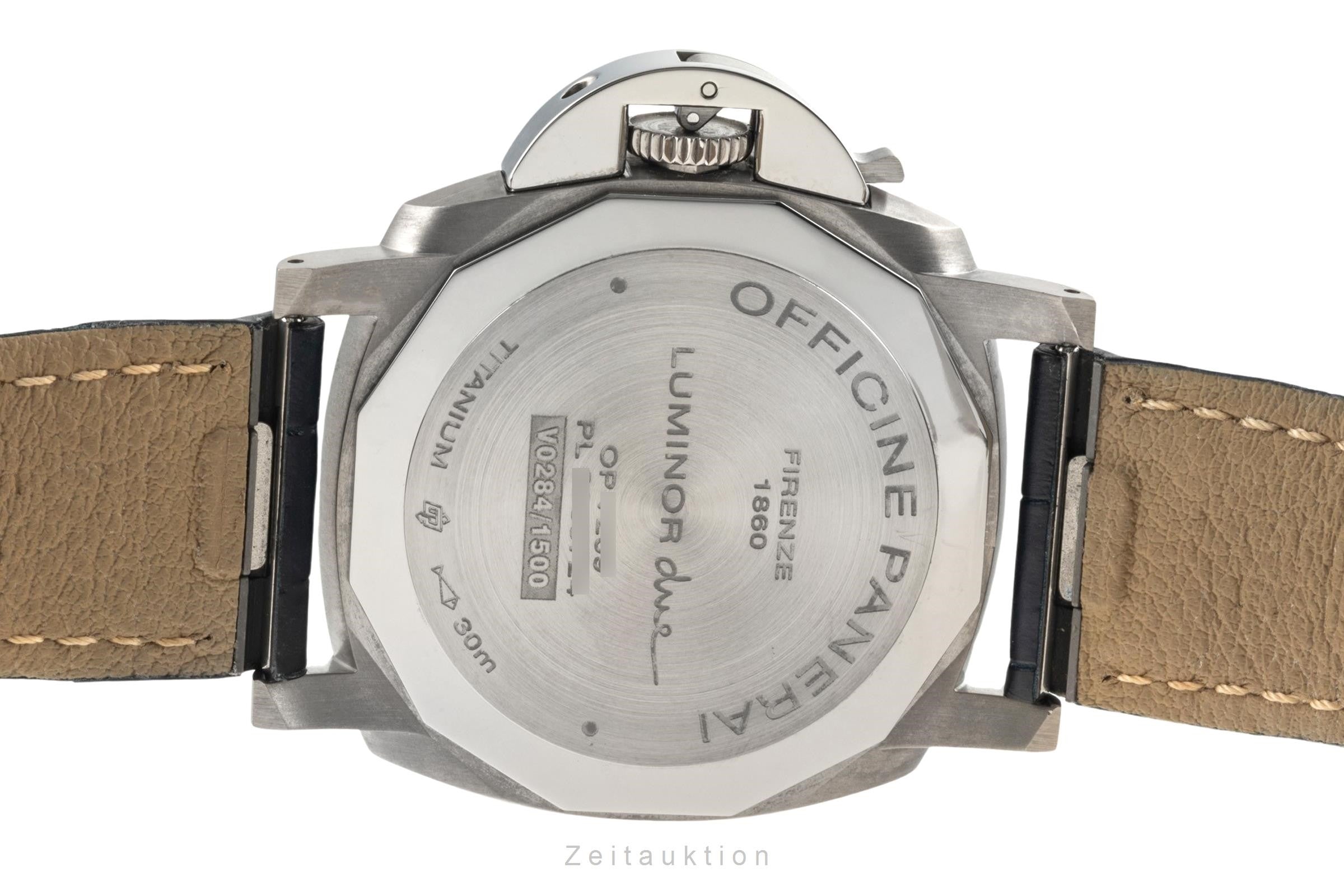 Panerai Luminor  titanium automatic men's watch PAM00927 LP: 7400EUR  [2401641]
