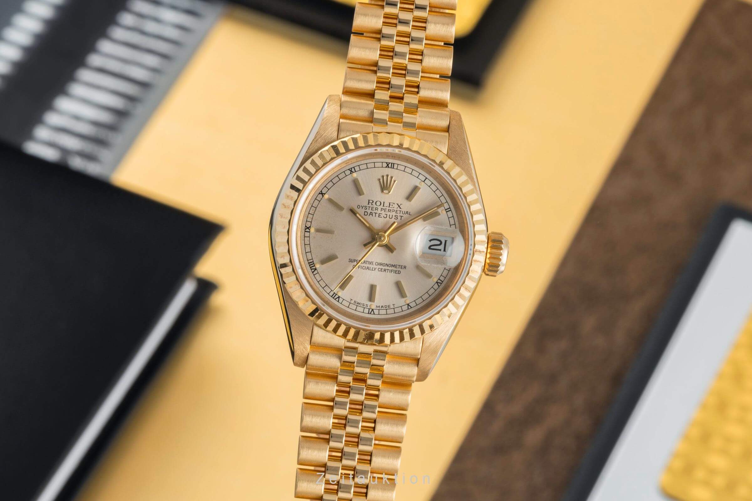 Rolex Lady Datejust 18 ct gold automatic Kal. 2135 Ref. 69178