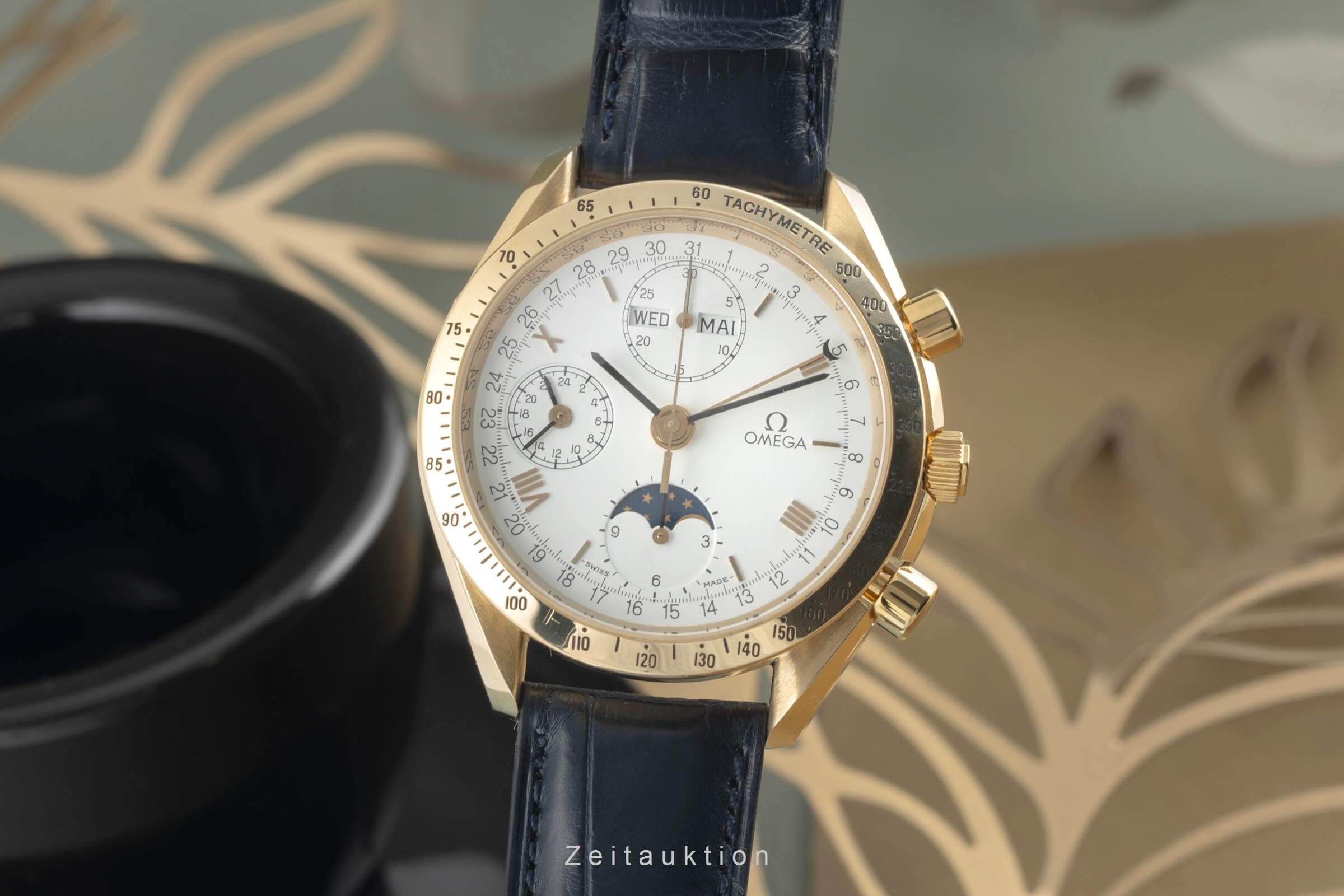 Omega Speedmaster chronograph 18 ct gold automatic men's watch 3131.20 LP: 21300EUR  [2401943]