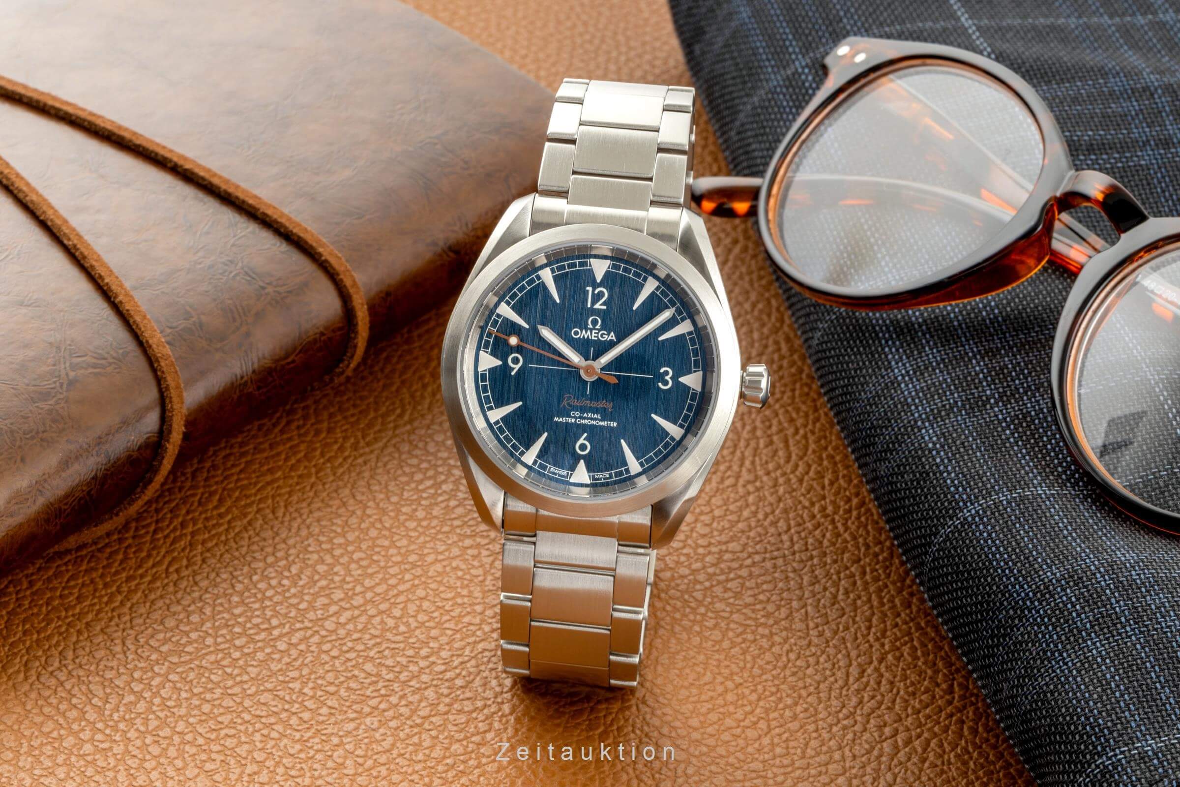 Omega Seamaster Railmaster Co-Axial Herrenuhr Ref. 220.10.40.20.03.001 NP: 5400€ [2402143]