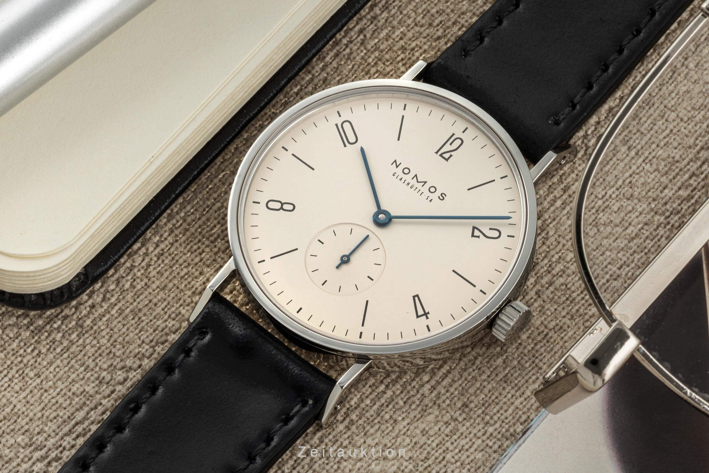 Nomos Tangente steel manual winding men's watch 101 LP: 1660EUR  [2402477]