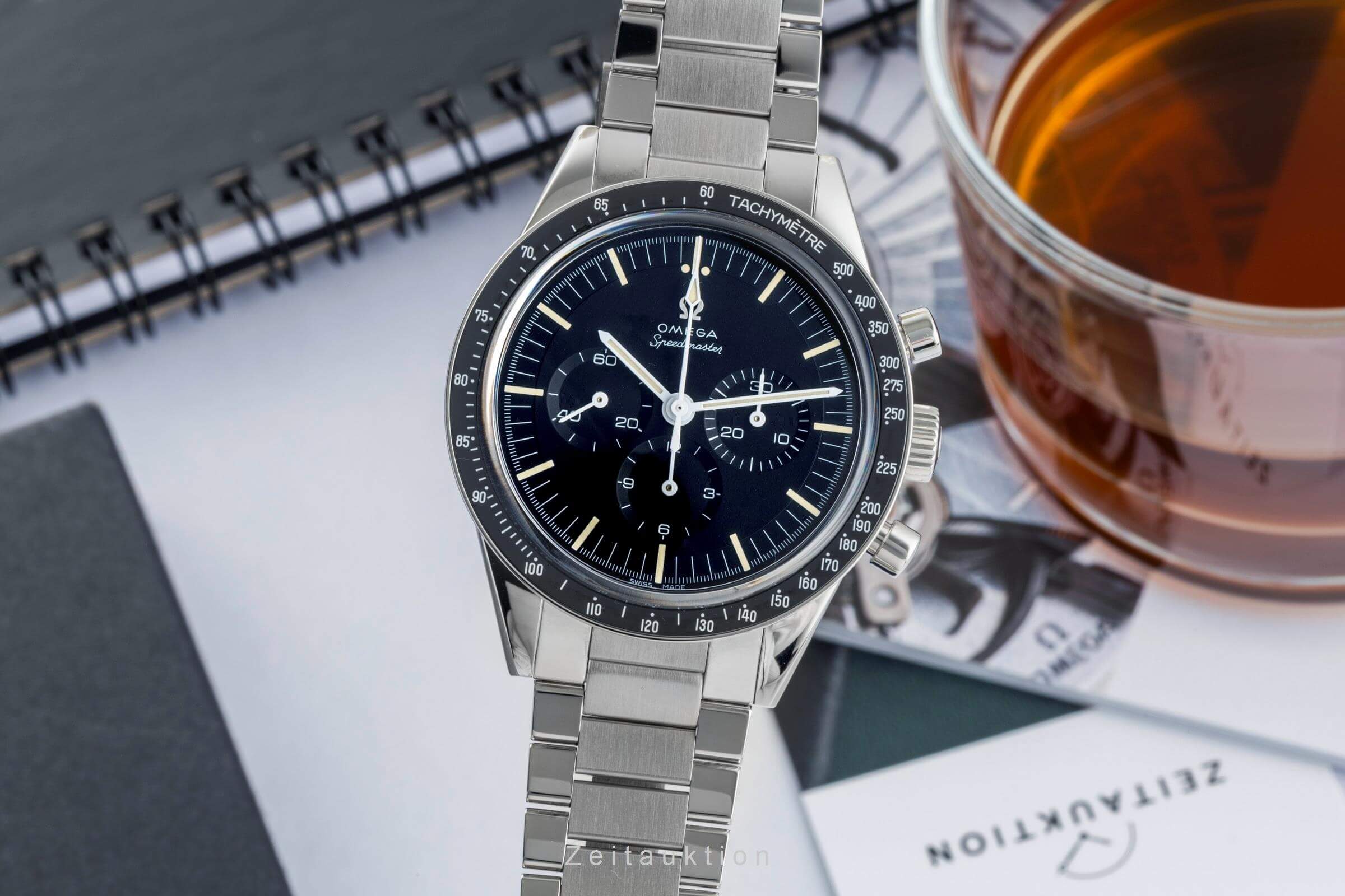 Omega Speedmaster Moonwatch chronograph steel manual winding men's watch 311.30.40.30.01.001  [2402502]