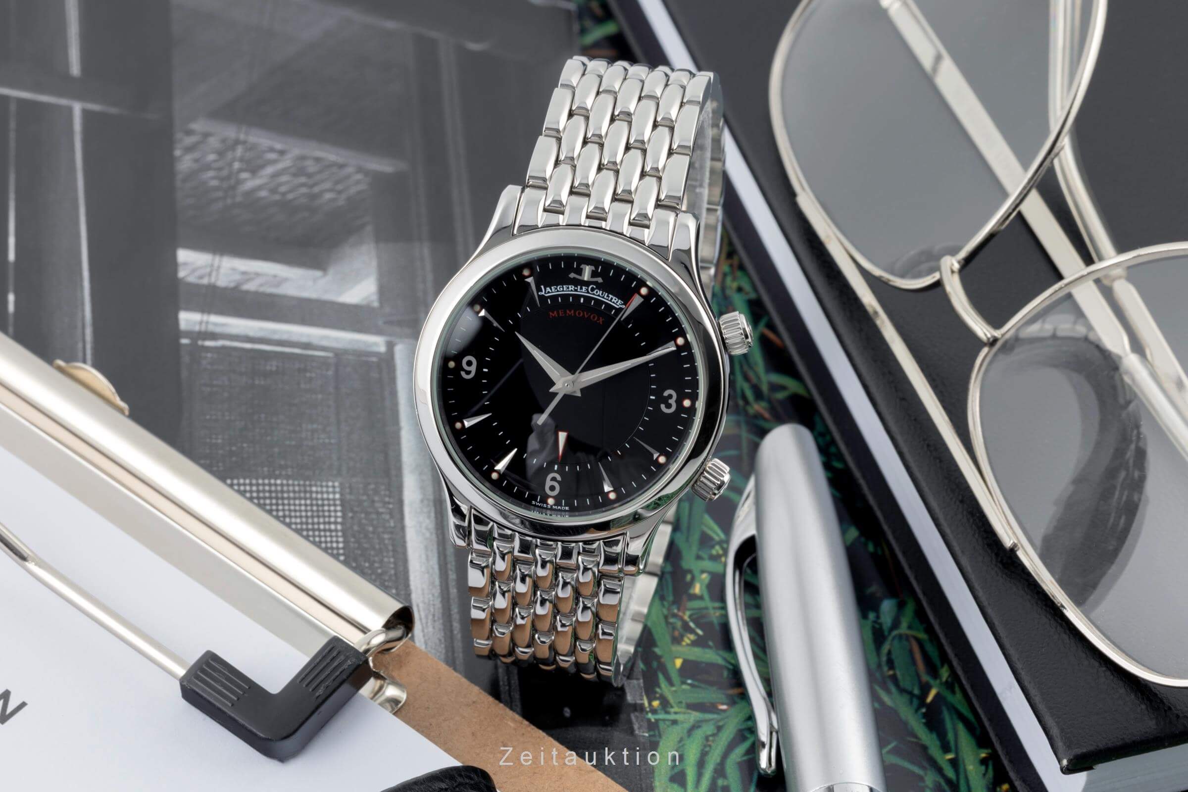 Jaeger LeCoultre Memovox Handaufzug Stahl Herrenuhr Ref. 144.8.94.S B&P [2402853]