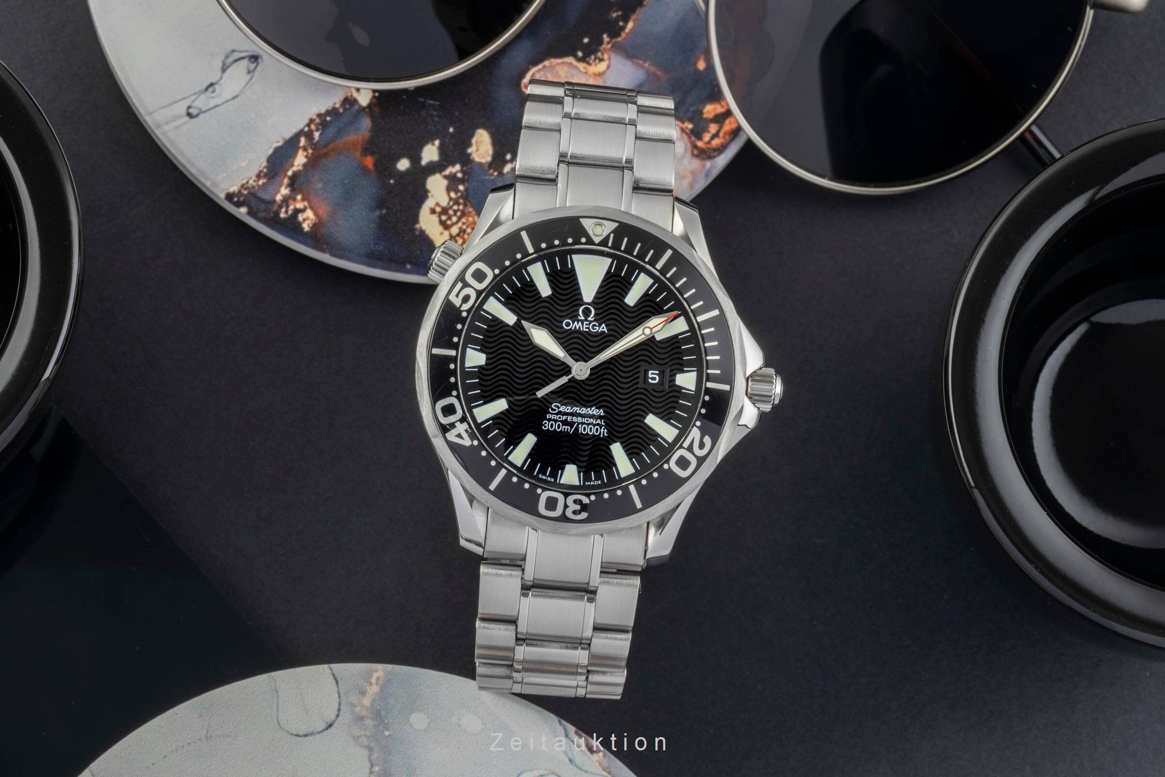 Omega Seamaster steel quartz men's watch 2264.50.00  [2403013]