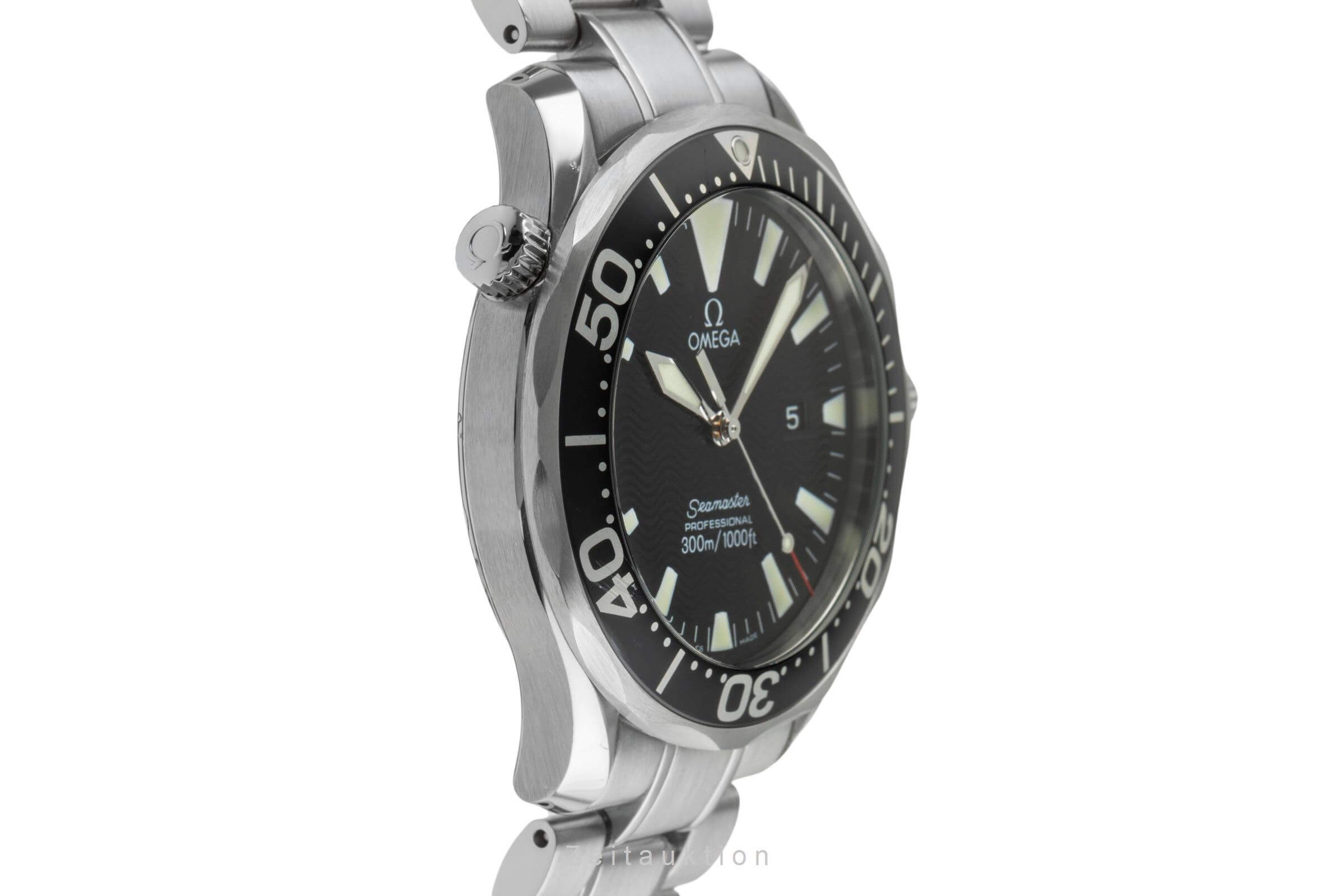 Omega Seamaster steel quartz men's watch 2264.50.00  [2403013]