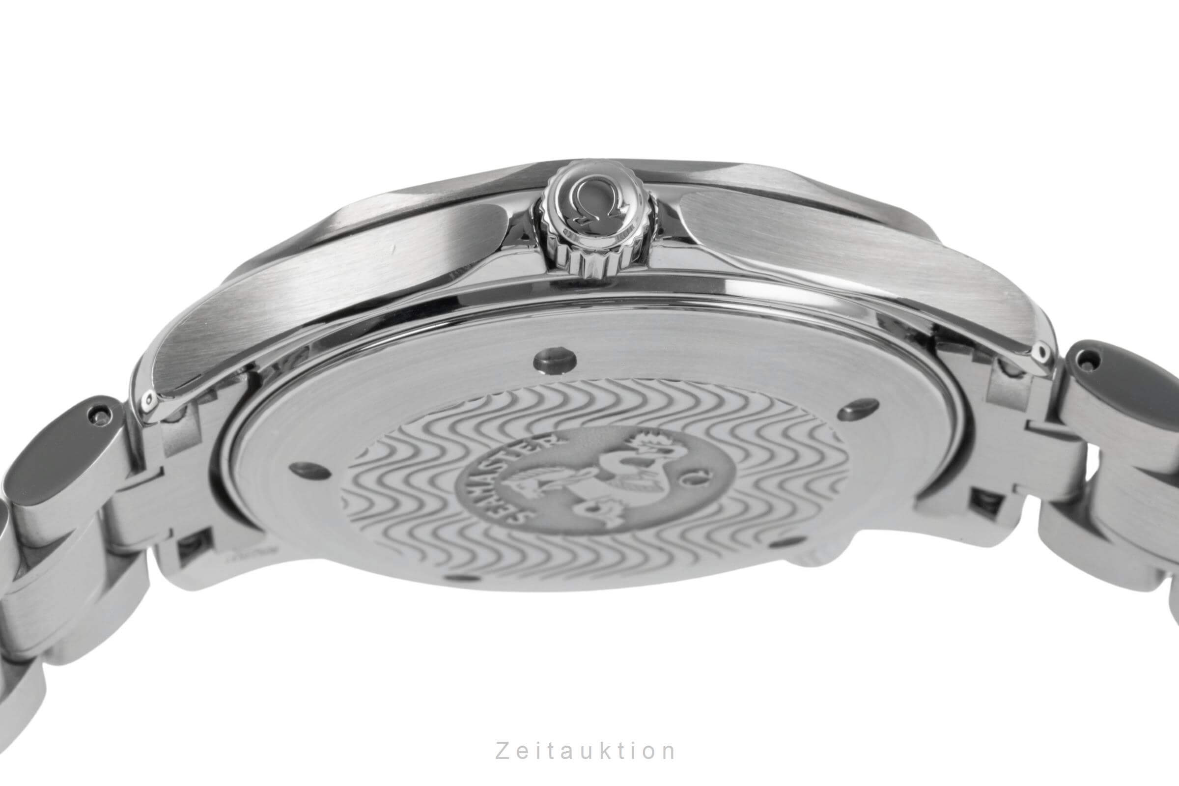 Omega Seamaster steel quartz men's watch 2264.50.00  [2403013]