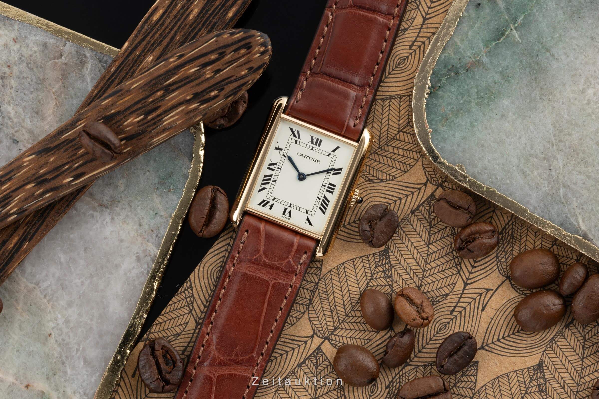 Cartier Tank Louis Cartier 18K (0,750) Gelbgold Herrenuhr Ref. 88105 VP: 11000 € [2403162]