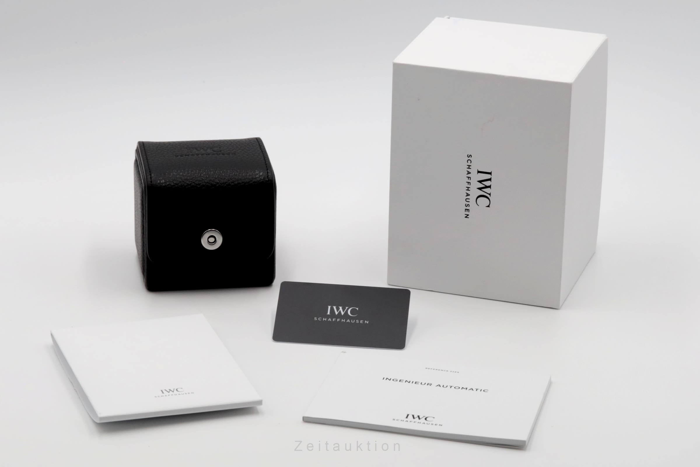 IWC Ingenieur 40 Green Dial Stahl Automatik Herrenuhr Ref. IW328903  B&P 2023 [2403234]