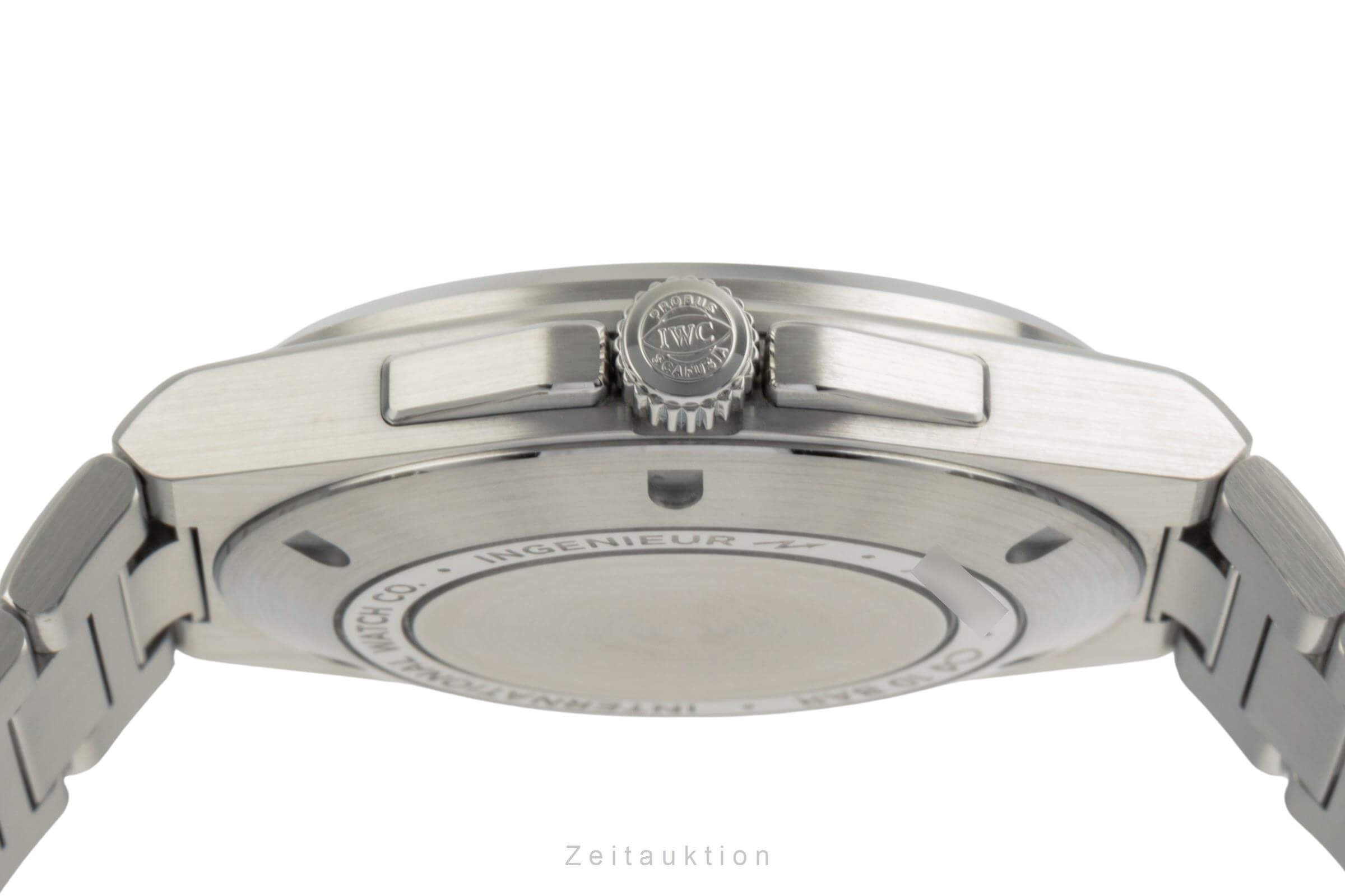 IWC Ingenieur 40 Green Dial Stahl Automatik Herrenuhr Ref. IW328903  B&P 2023 [2403234]