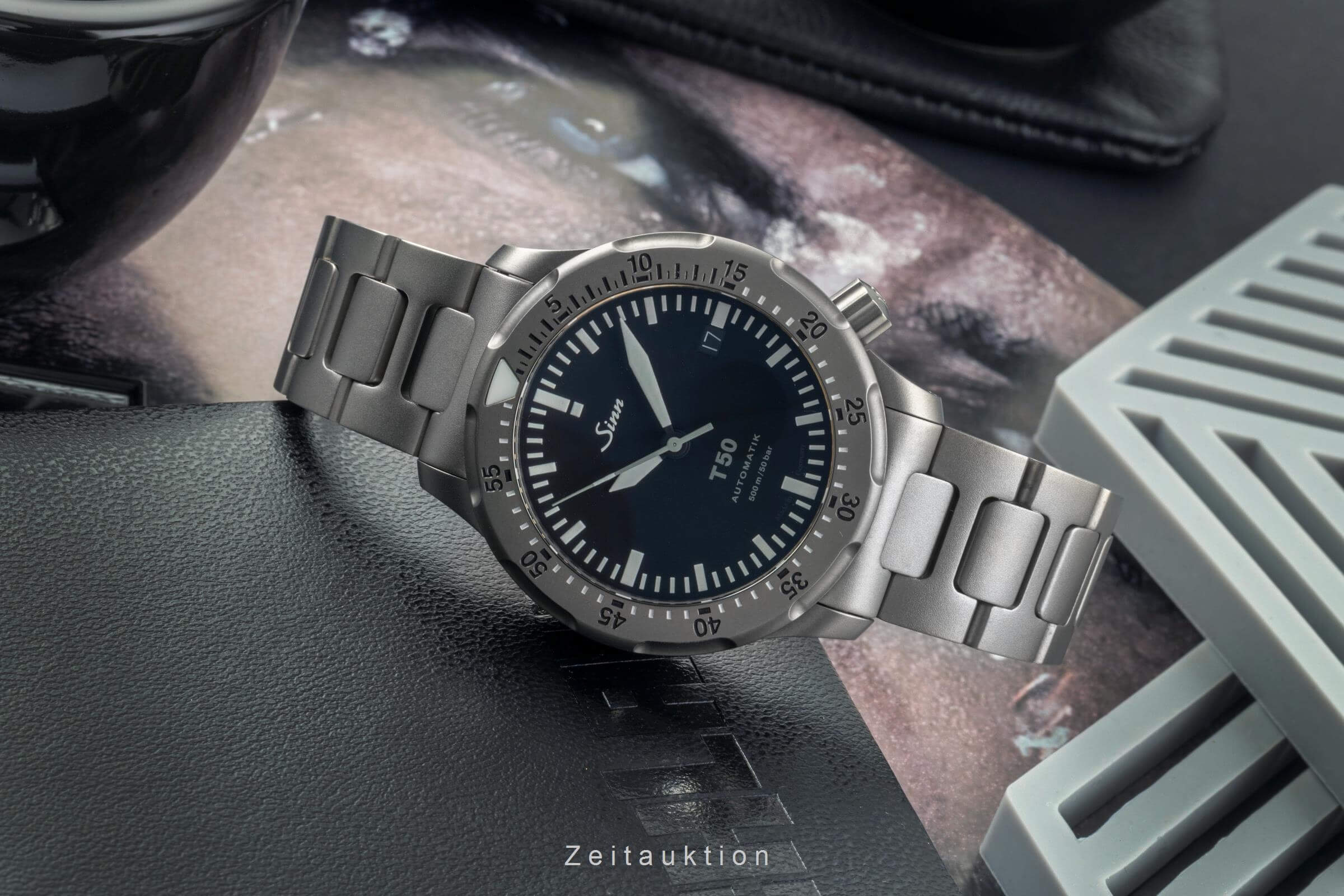 Sinn T50 titanium automatic men's watch 1052.010 LP: 3340EUR  [2404248]