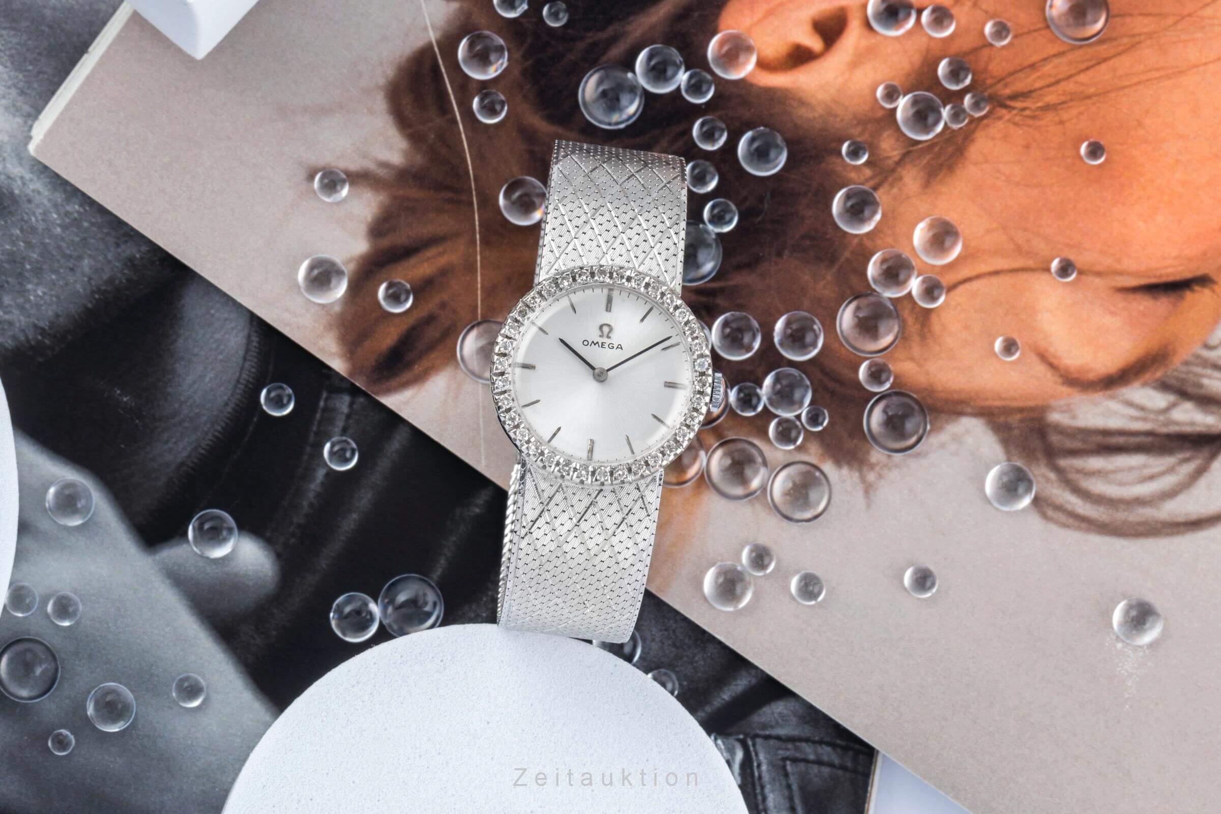 Omega or blanc 18 ct à remontage manuel montre pour femmes Vintage  [2404393]