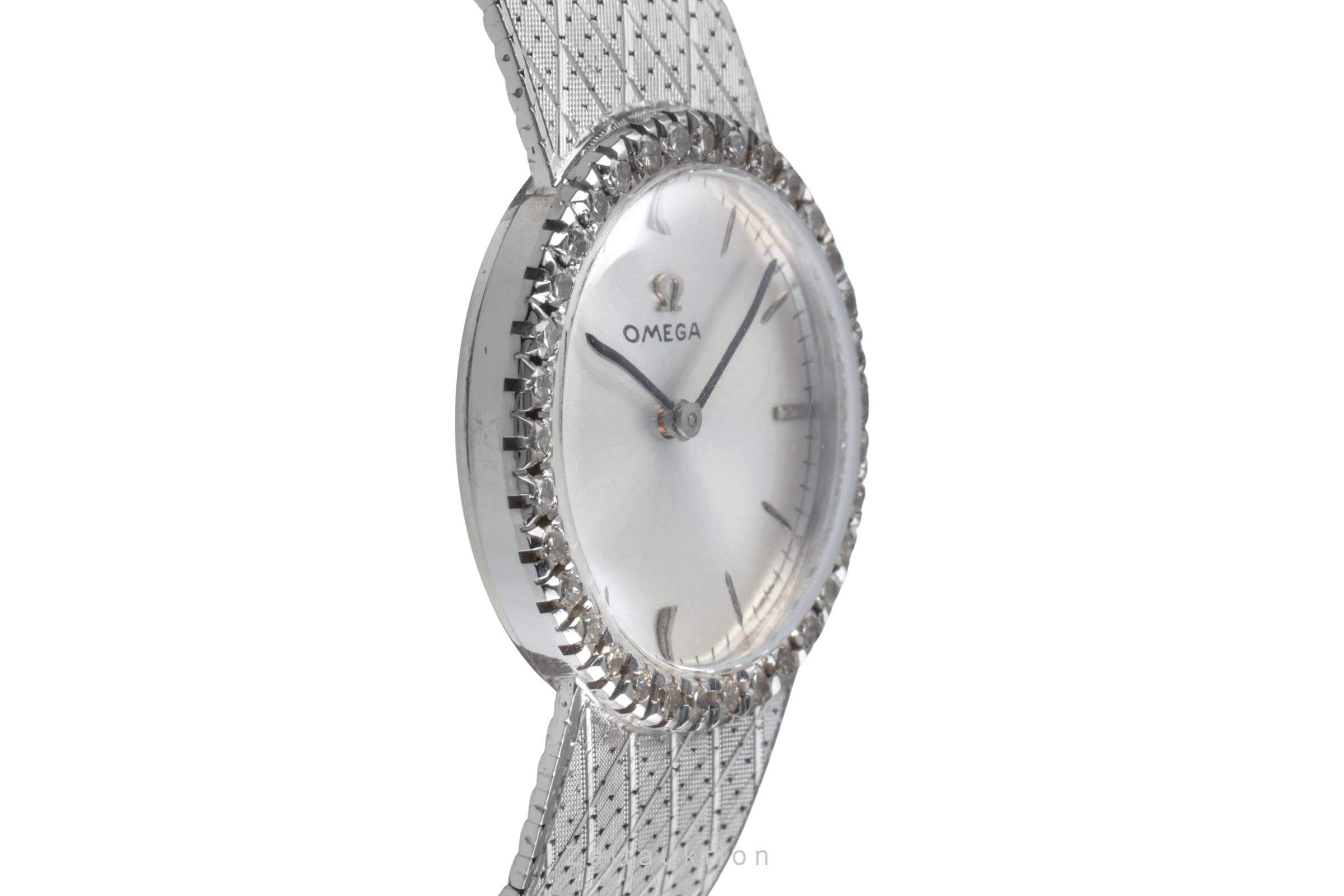 Omega or blanc 18 ct à remontage manuel montre pour femmes Vintage  [2404393]