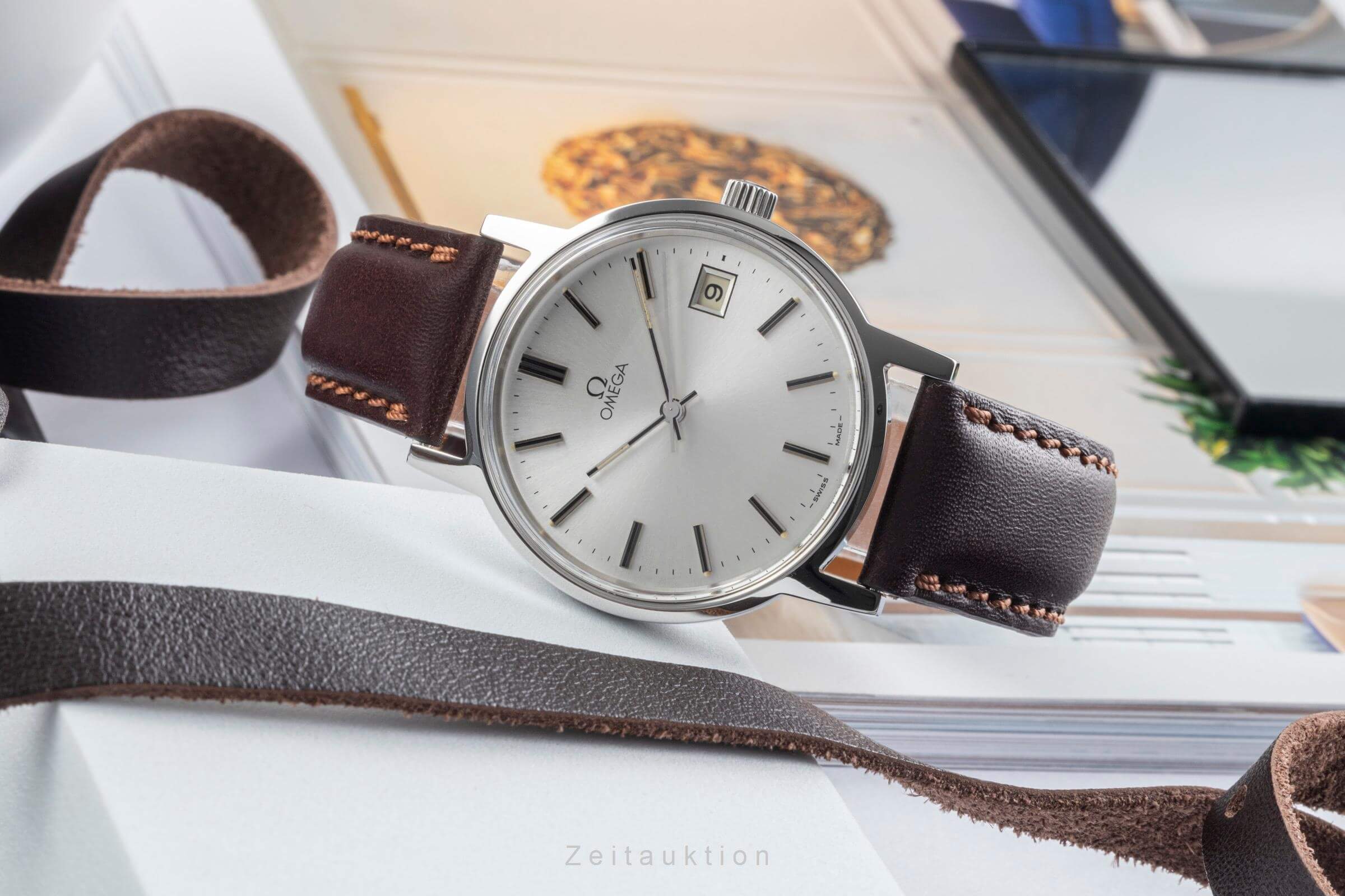 Omega Geneve acier à remontage manuel montre pour hommes 136.0104 Vintage  [2404451]