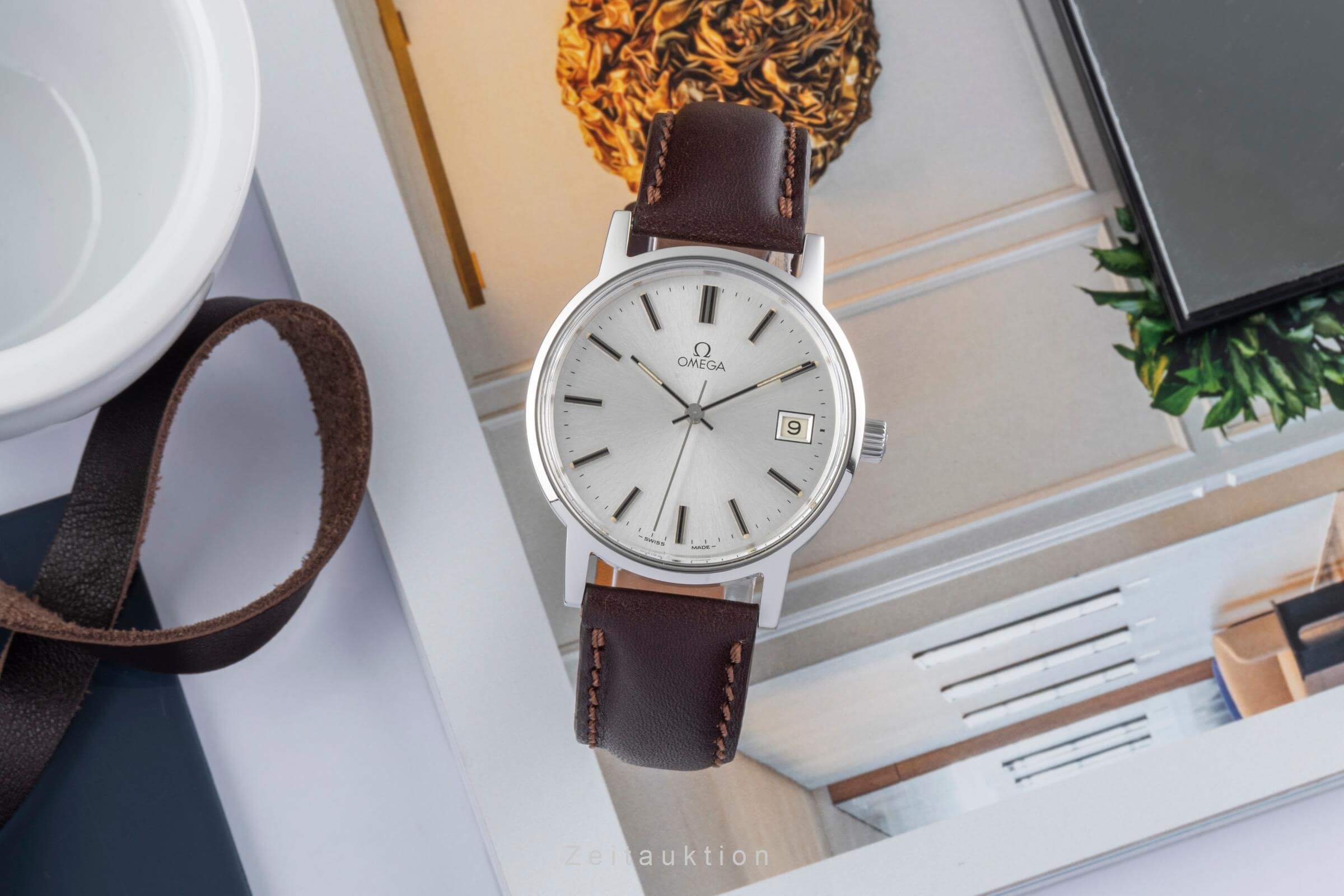 Omega Geneve acier à remontage manuel montre pour hommes 136.0104 Vintage  [2404451]