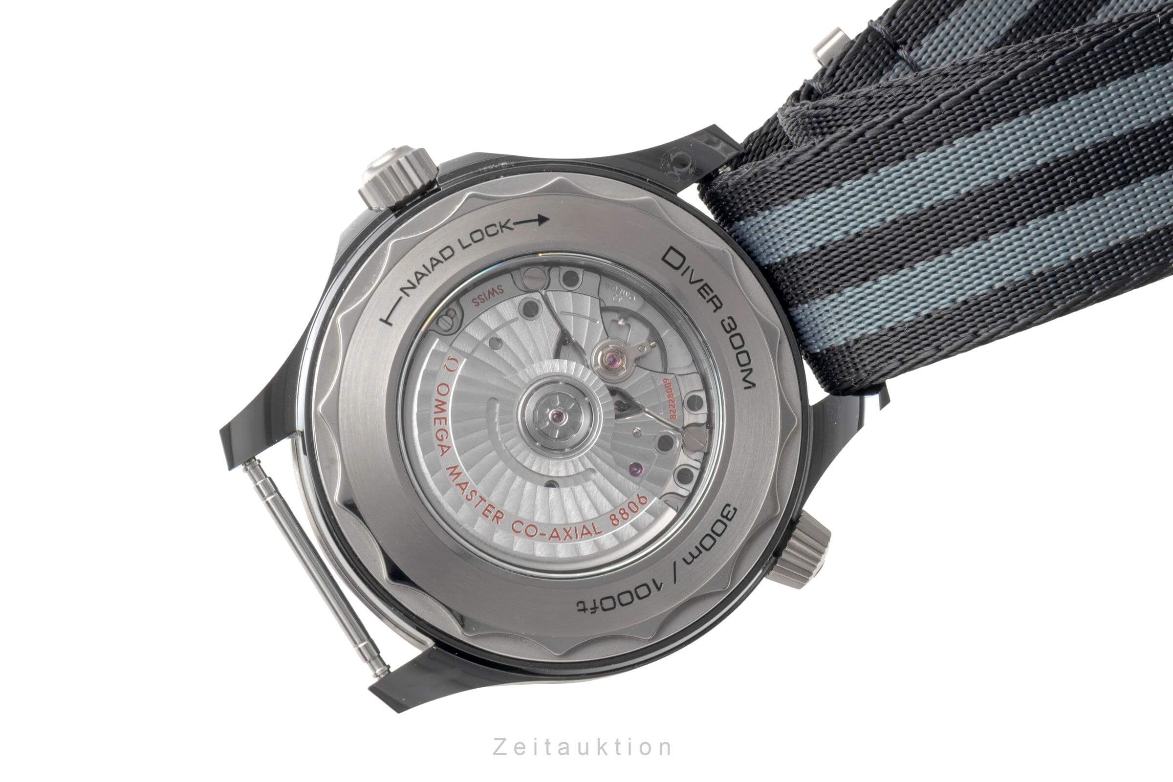 Omega Seamaster ceramic / titanium automatic men's watch 210.92.44.20.01.002 LP: 9700EUR  [2404609]