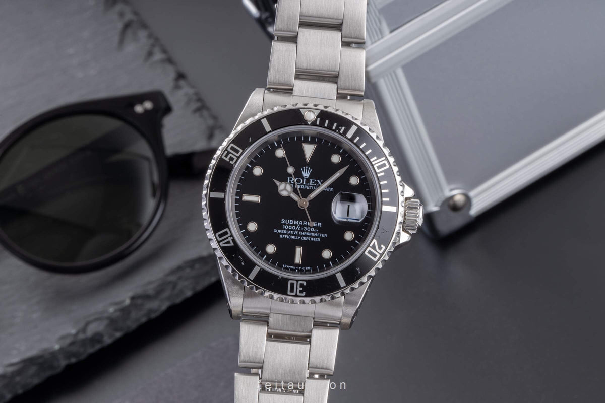 Rolex Submariner steel automatic men's watch 16610  [2405216]