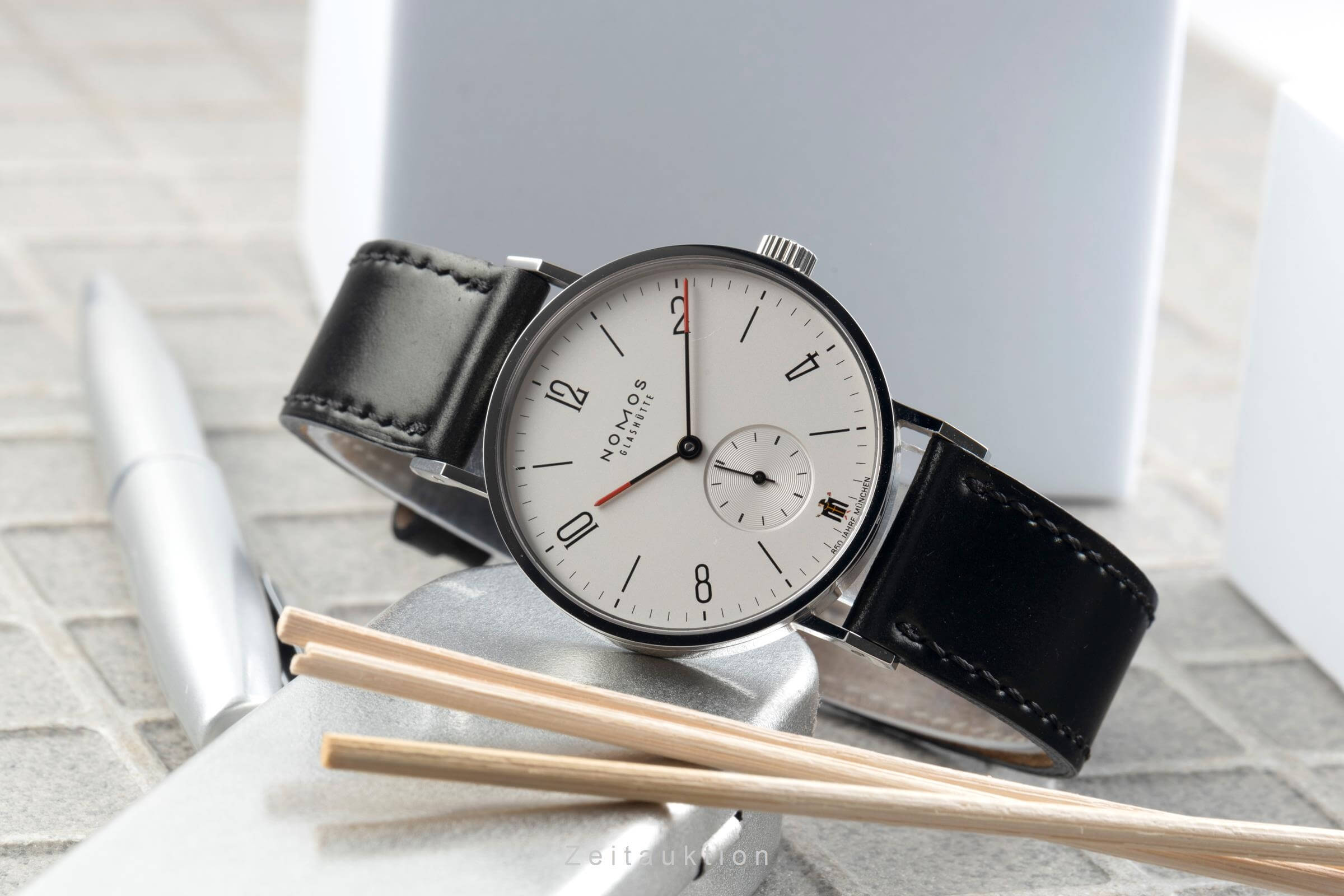 Nomos Tangente acero cuerda manual reloj para caballeros Limited  [2405652]