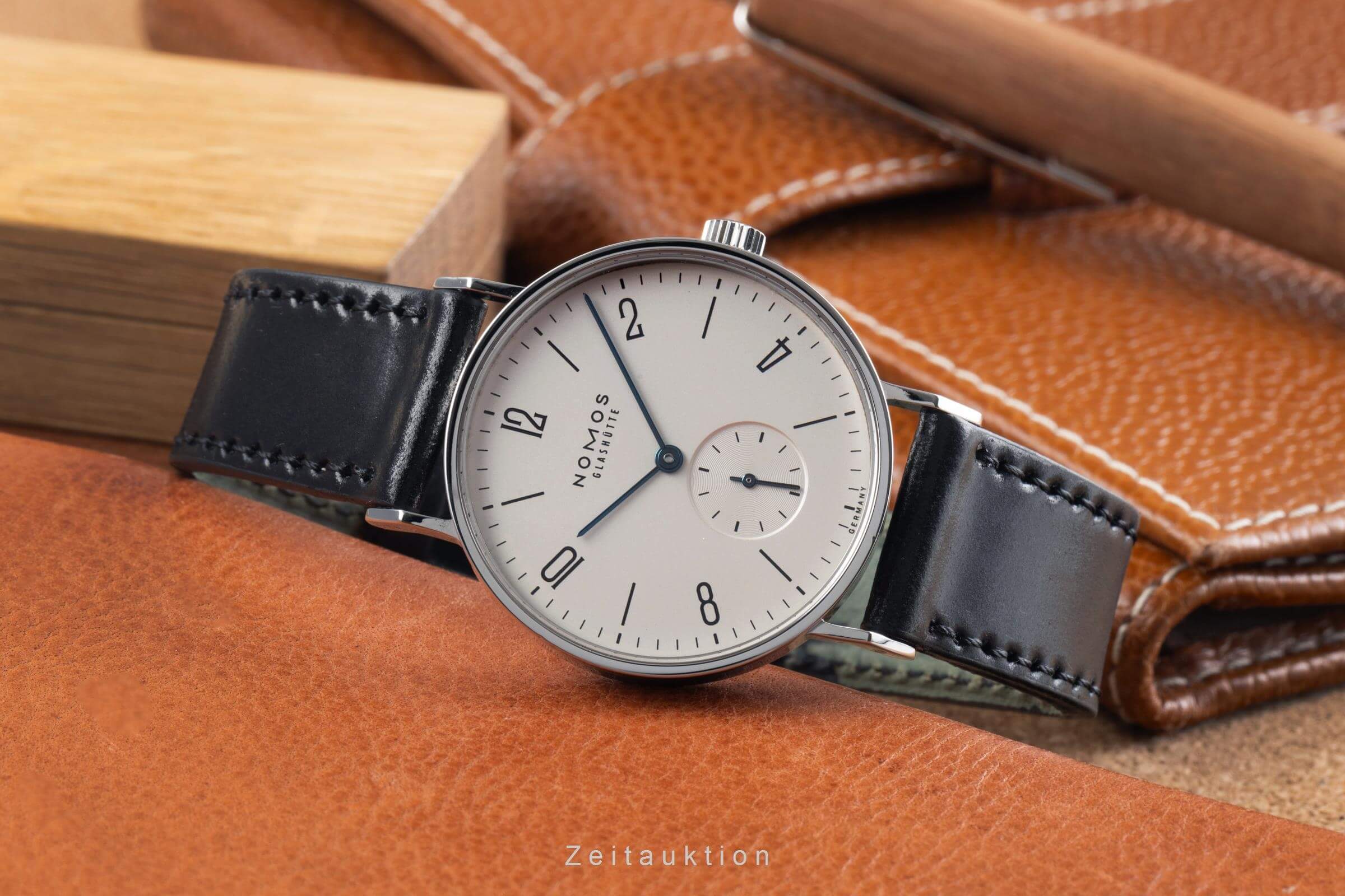 Nomos Tangente acciaio carica manuale orologio da uomo Limited  [2405665]