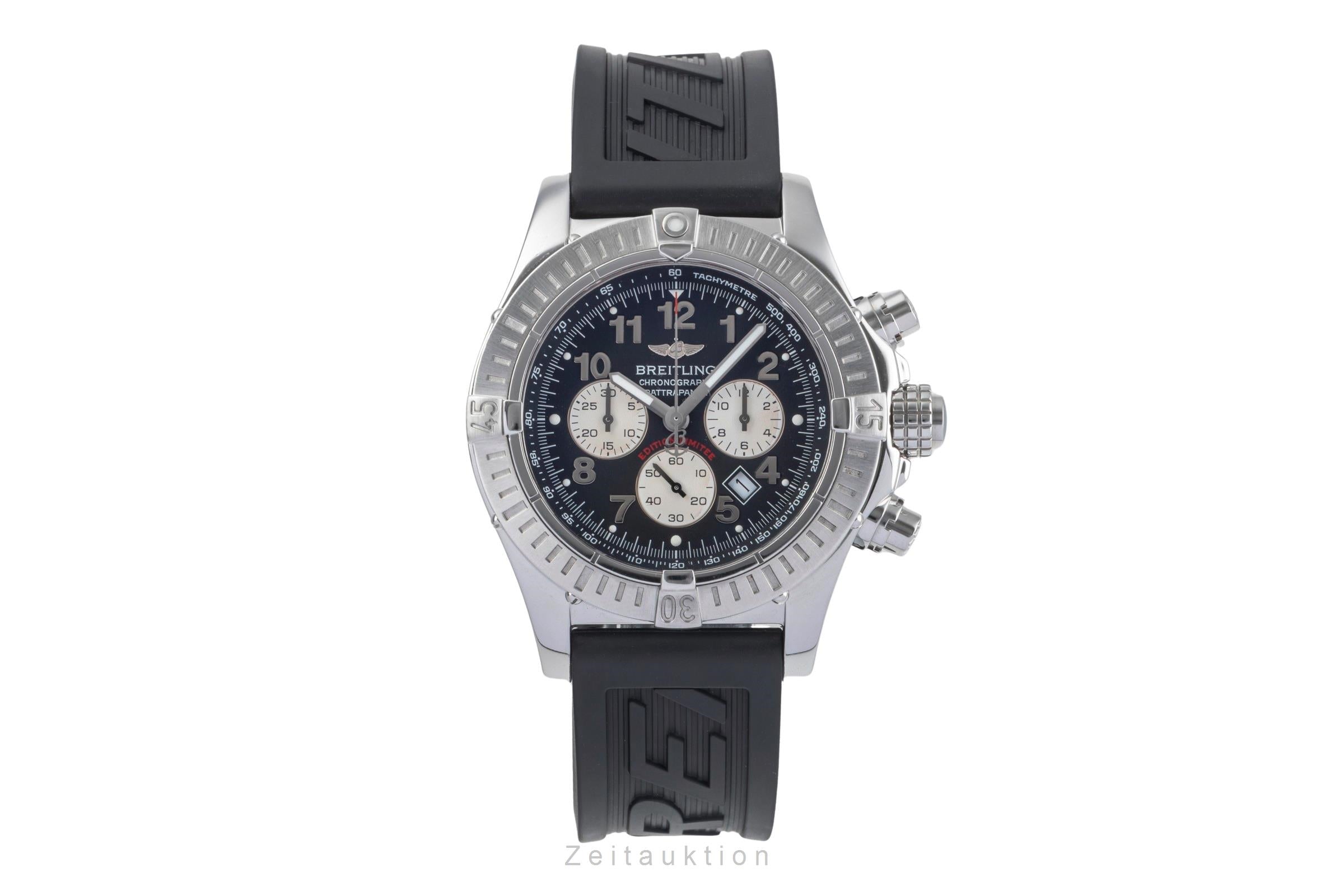Breitling Avenger chronographe acier quartz montre pour hommes A69360 Limited  [2405824]