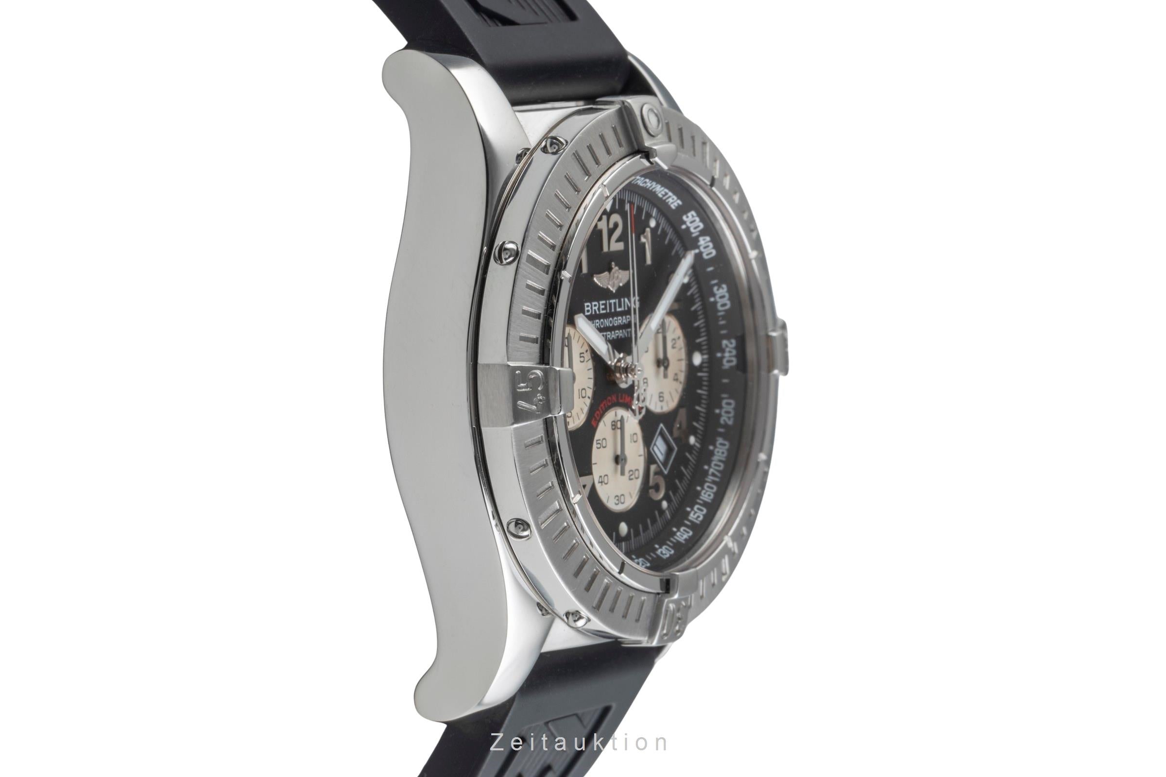 Breitling Avenger chronographe acier quartz montre pour hommes A69360 Limited  [2405824]