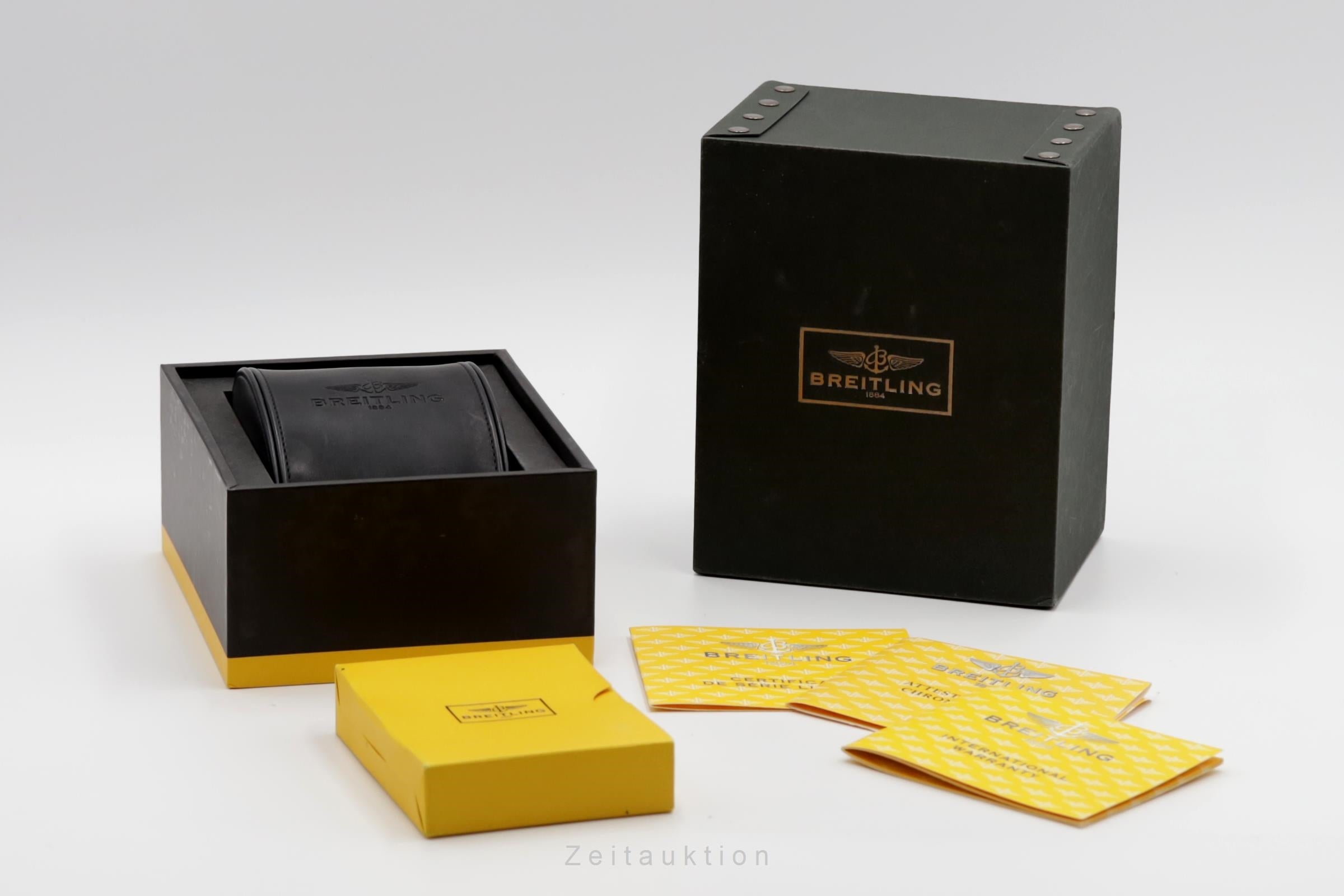 Breitling Avenger chronographe acier quartz montre pour hommes A69360 Limited  [2405824]