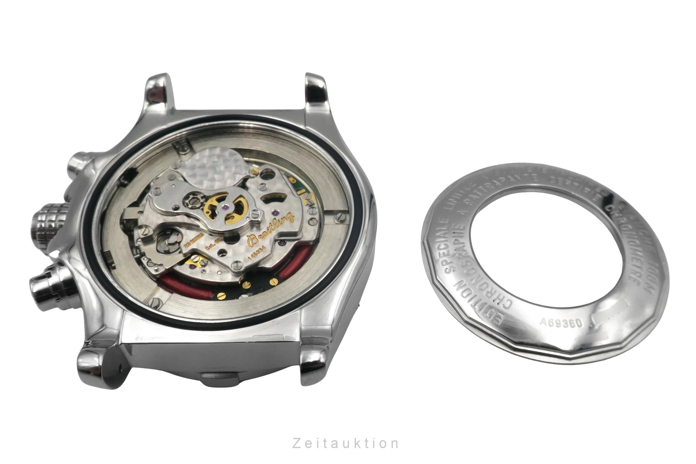 Breitling Avenger chronographe acier quartz montre pour hommes A69360 Limited  [2405824]