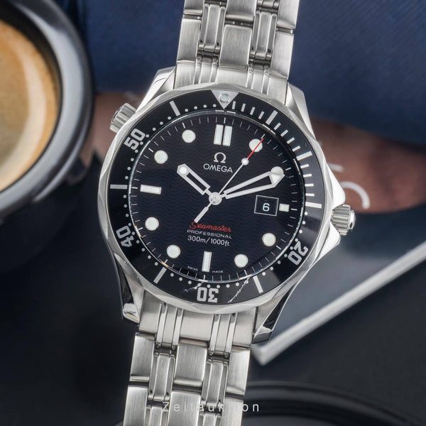 Omega Seamaster Professional 300M Red Stahl Herrenuhr Ref. 212.30.41.61.01.001 [2405877]