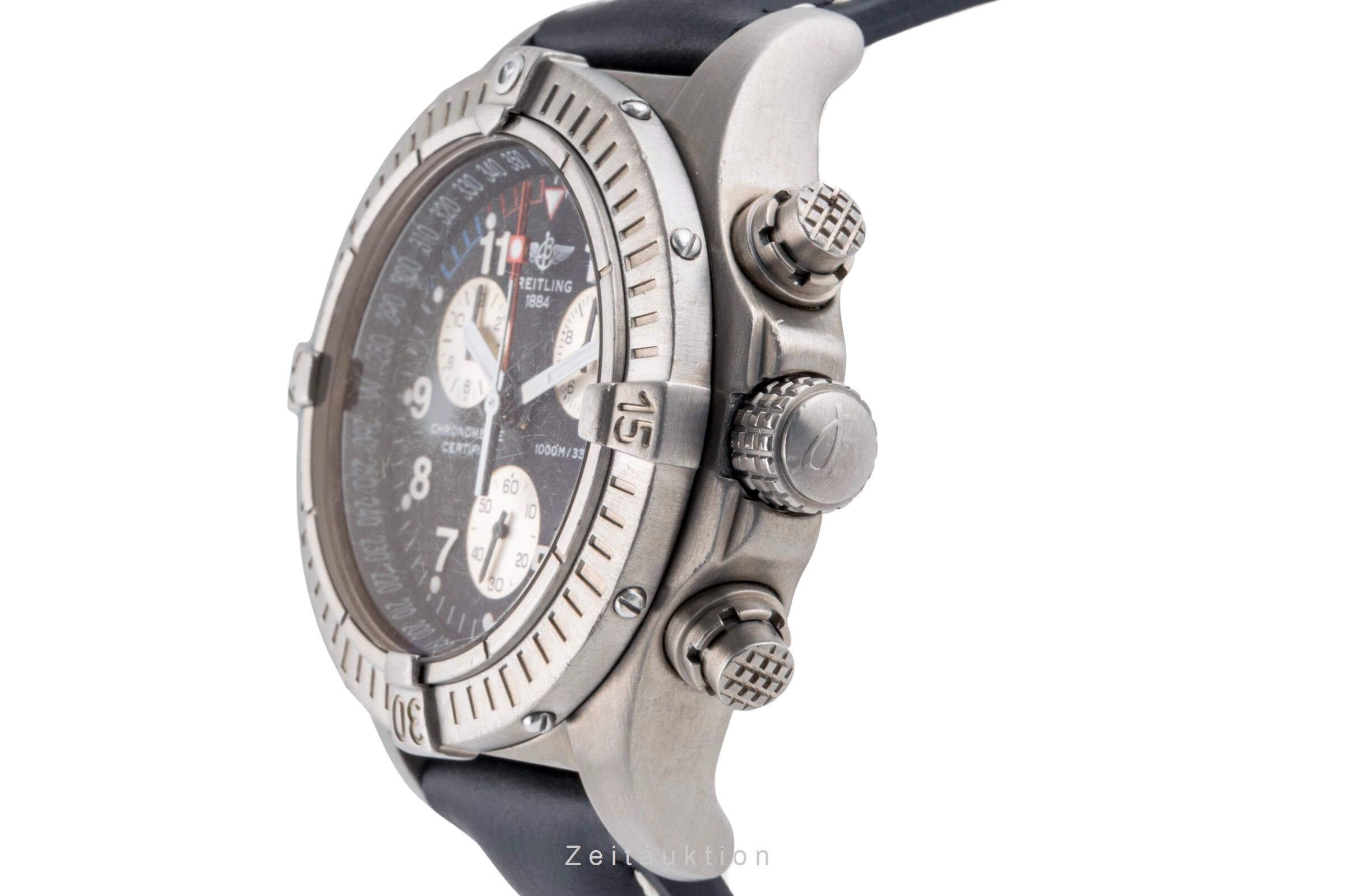 Breitling Avenger chronograph titanium quartz men's watch E73360  [2406214]