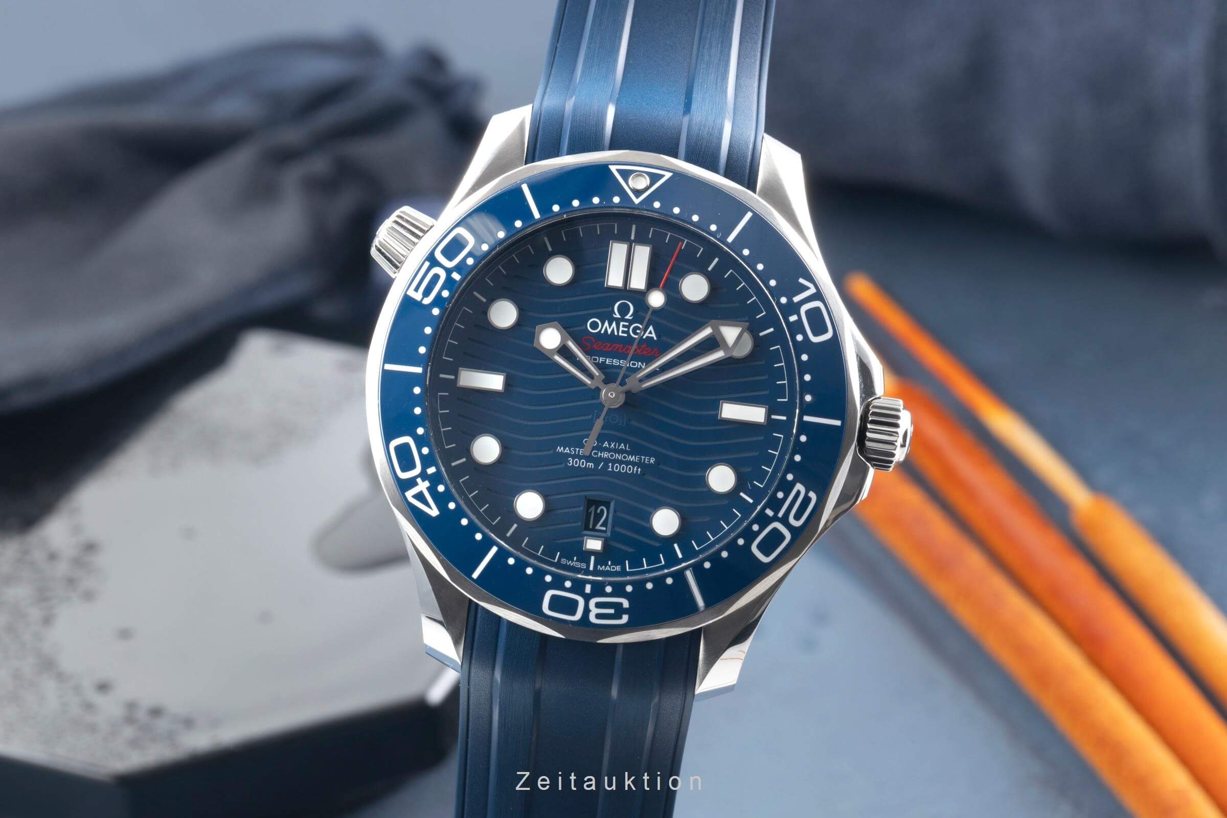 Omega Seamaster steel automatic Kal. 8800 Ref. 210.32.42.20.03.001