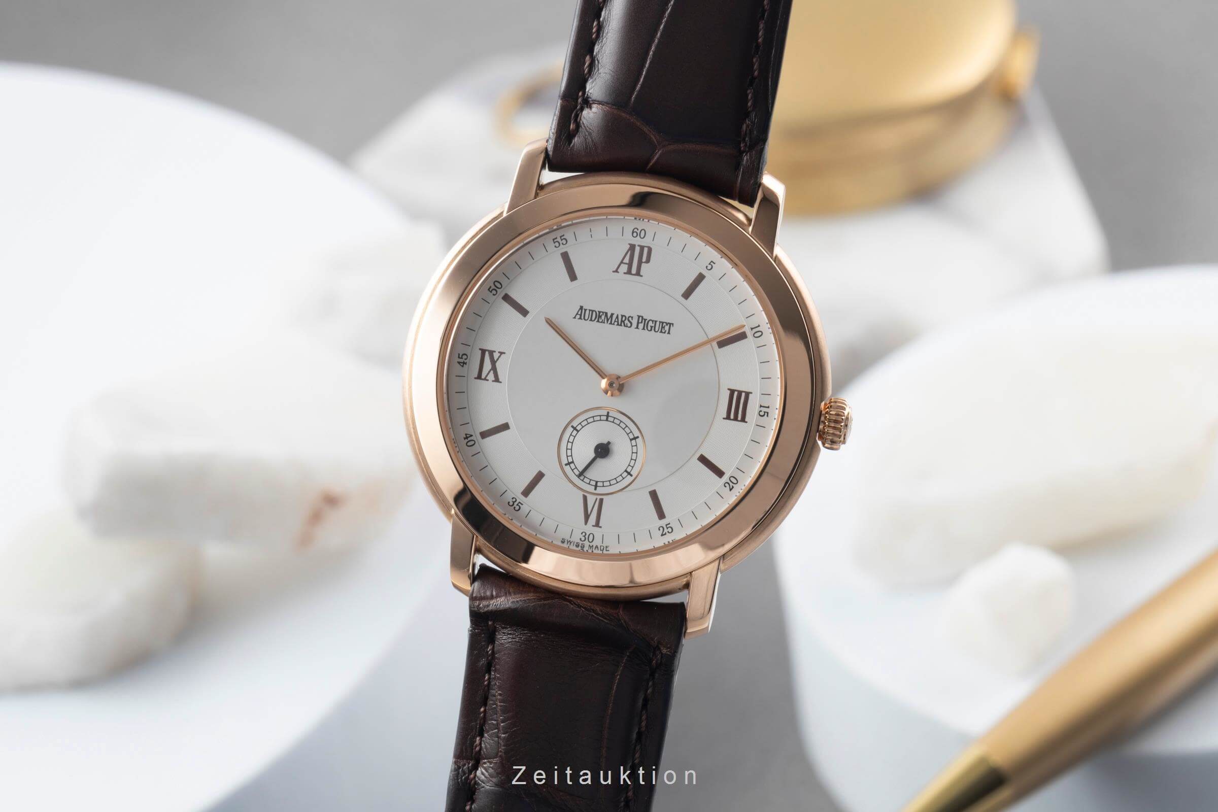 Audemars Piguet Jules 18 ct gold manual winding Kal. 3090 Ref