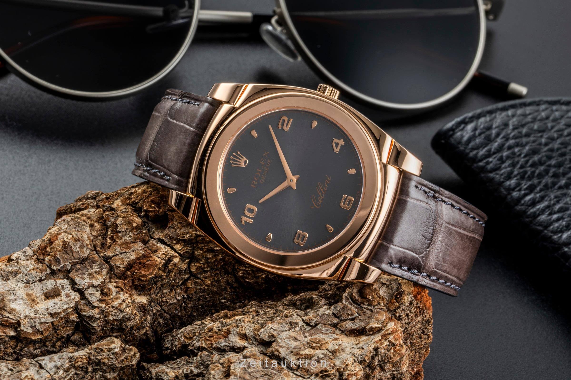 Rolex Cellini 18 ct gold manual winding men's watch 5330  [2500030]