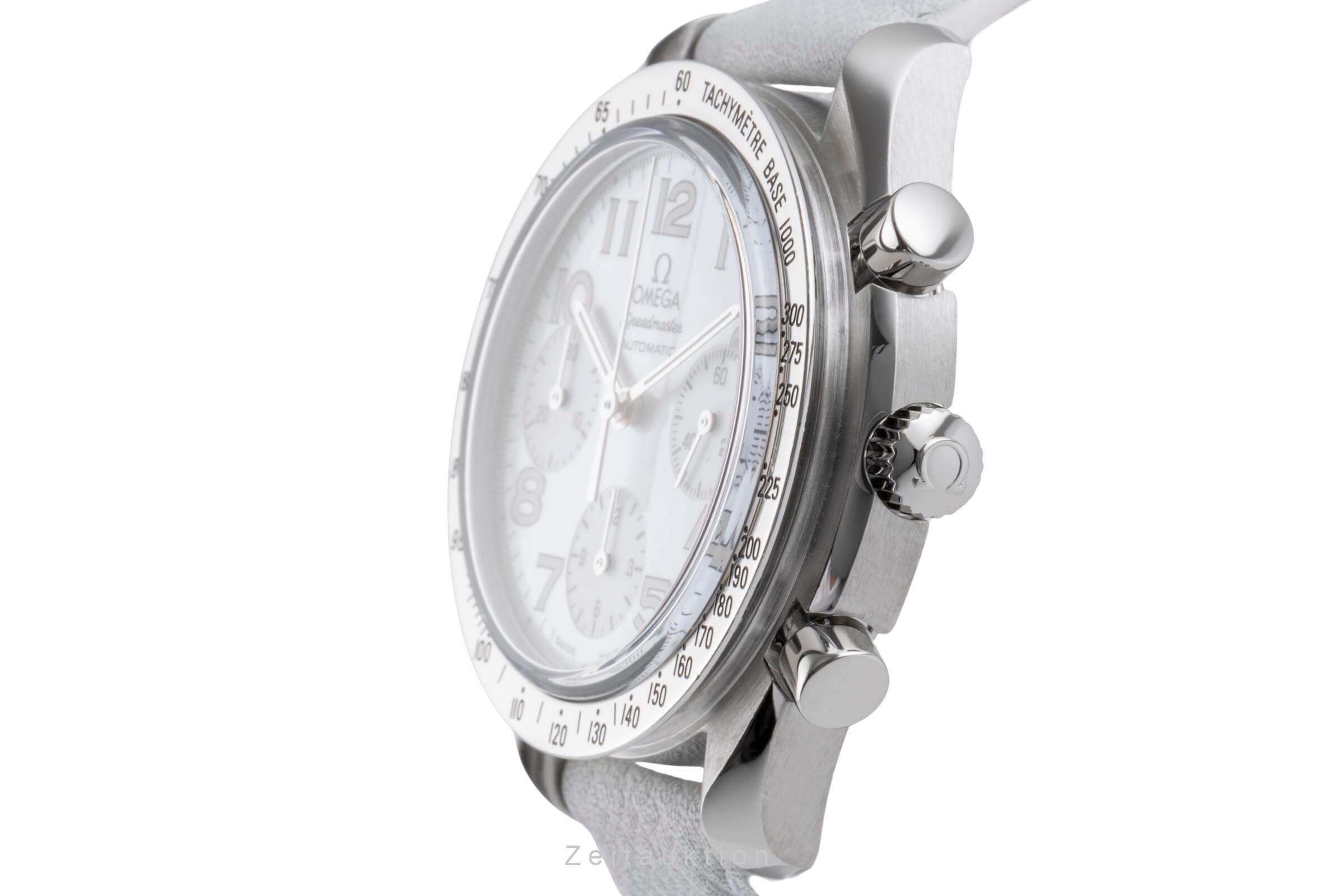 Omega Speedmaster chronograph steel automatic Kal. 3220 Ref