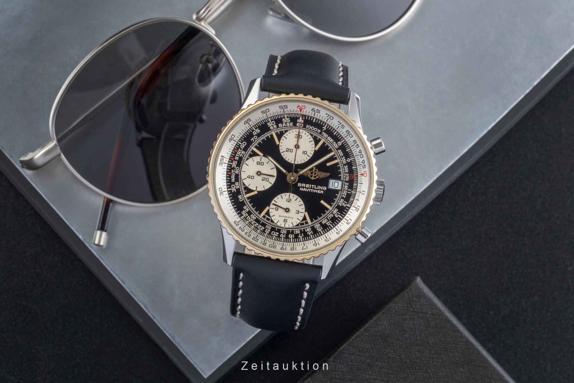 Breitling Navitimer chronographe acier / or  automatique montre pour hommes B13019  [2500272]